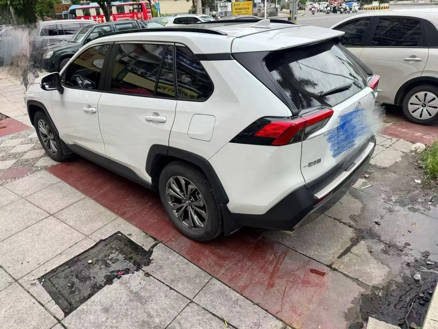 Toyota 2023 RAV4 Rongbo 2.0 Stepless Two-Drive Fashion Plus Edition Automatic Gear 5