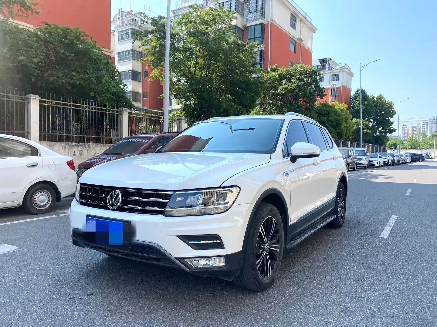 Tiguan L 2019 to 330TSI Automatic Two-Drive Panoramic Comfort Edition National V
