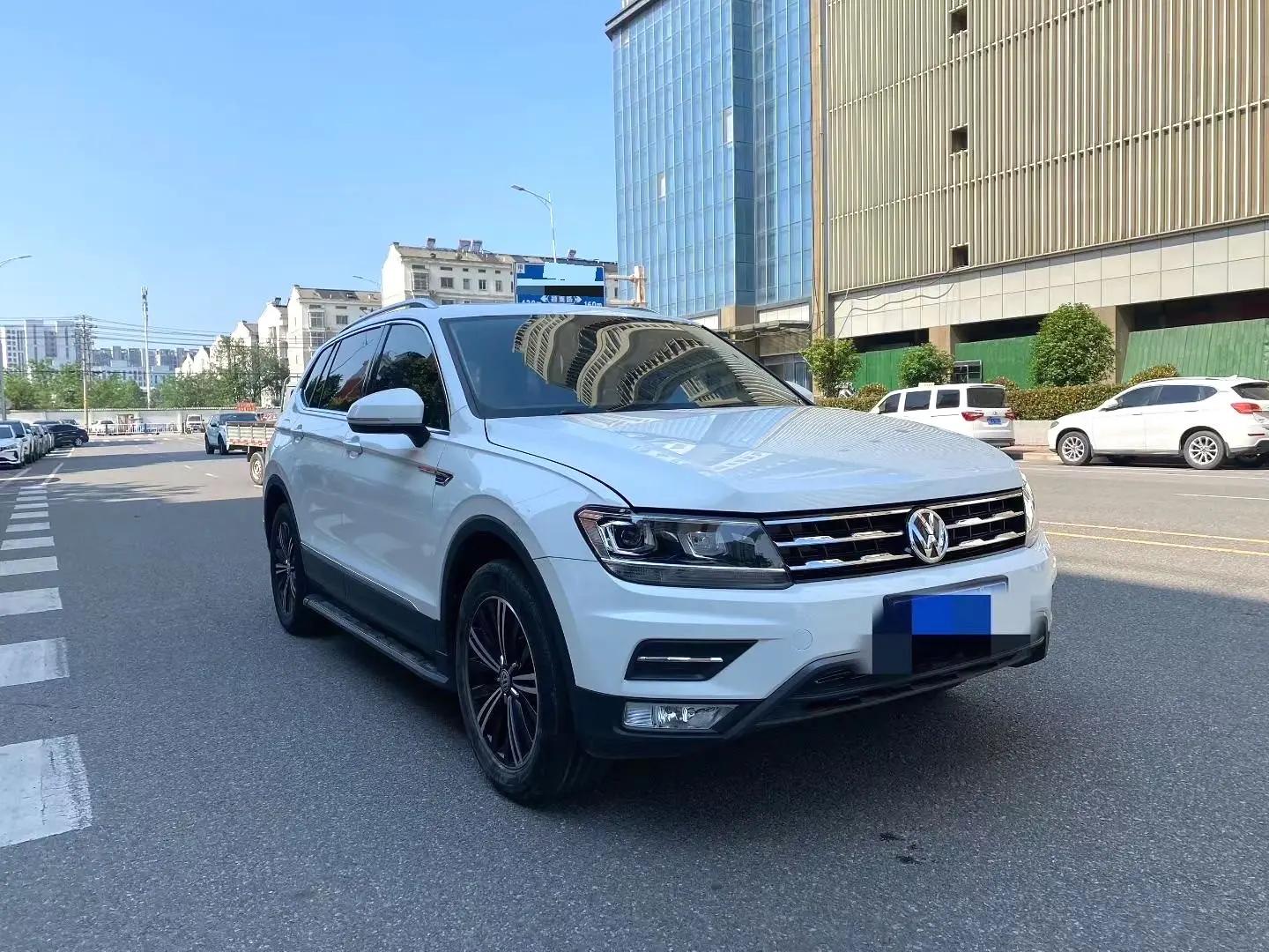 Tiguan L 2019 to 330TSI Automatic Two-Drive Panoramic Comfort Edition National V 3