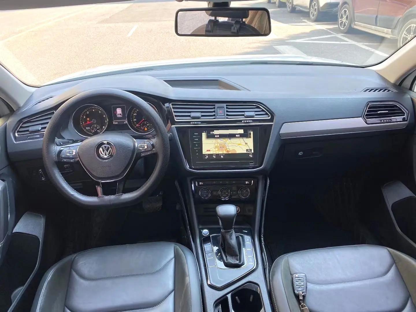 Tiguan L 2019 to 330TSI Automatic Two-Drive Panoramic Comfort Edition National V 9