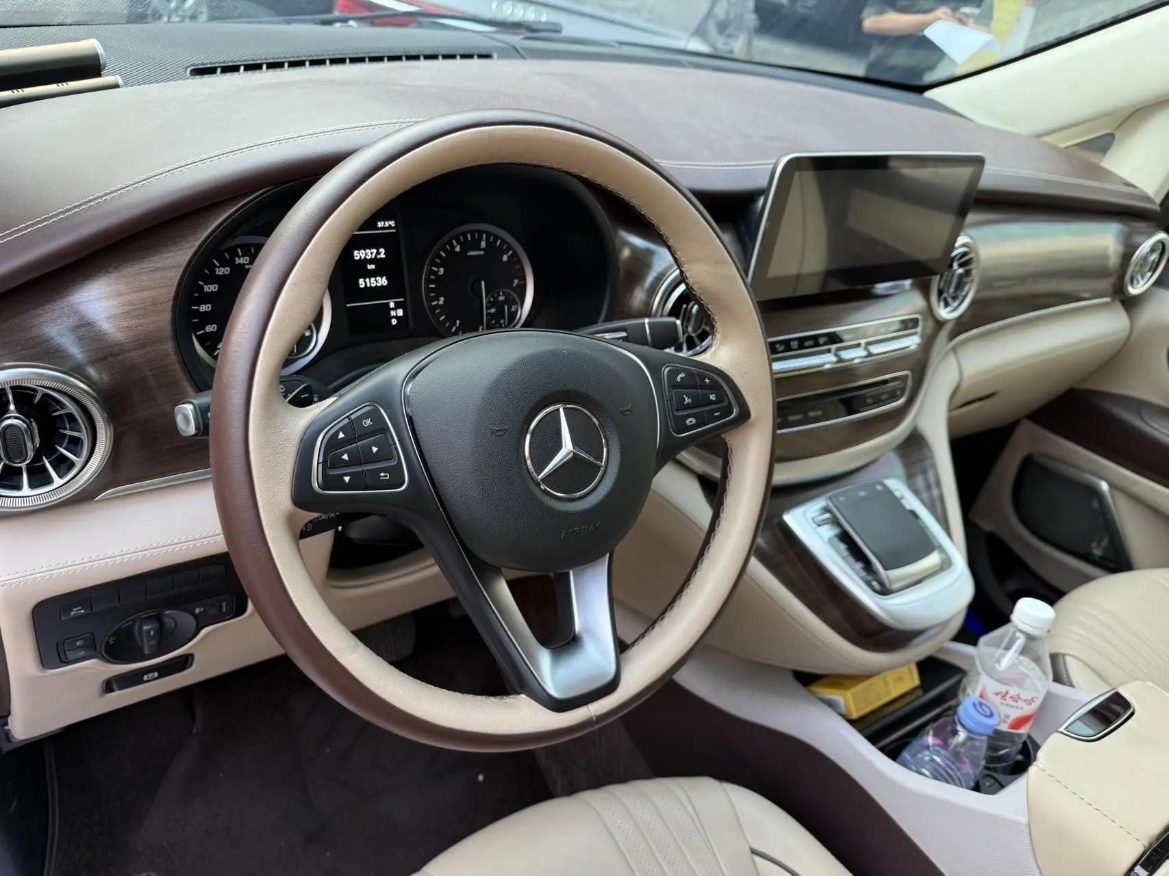 Vito 2021 2.0T Business Edition 7 6