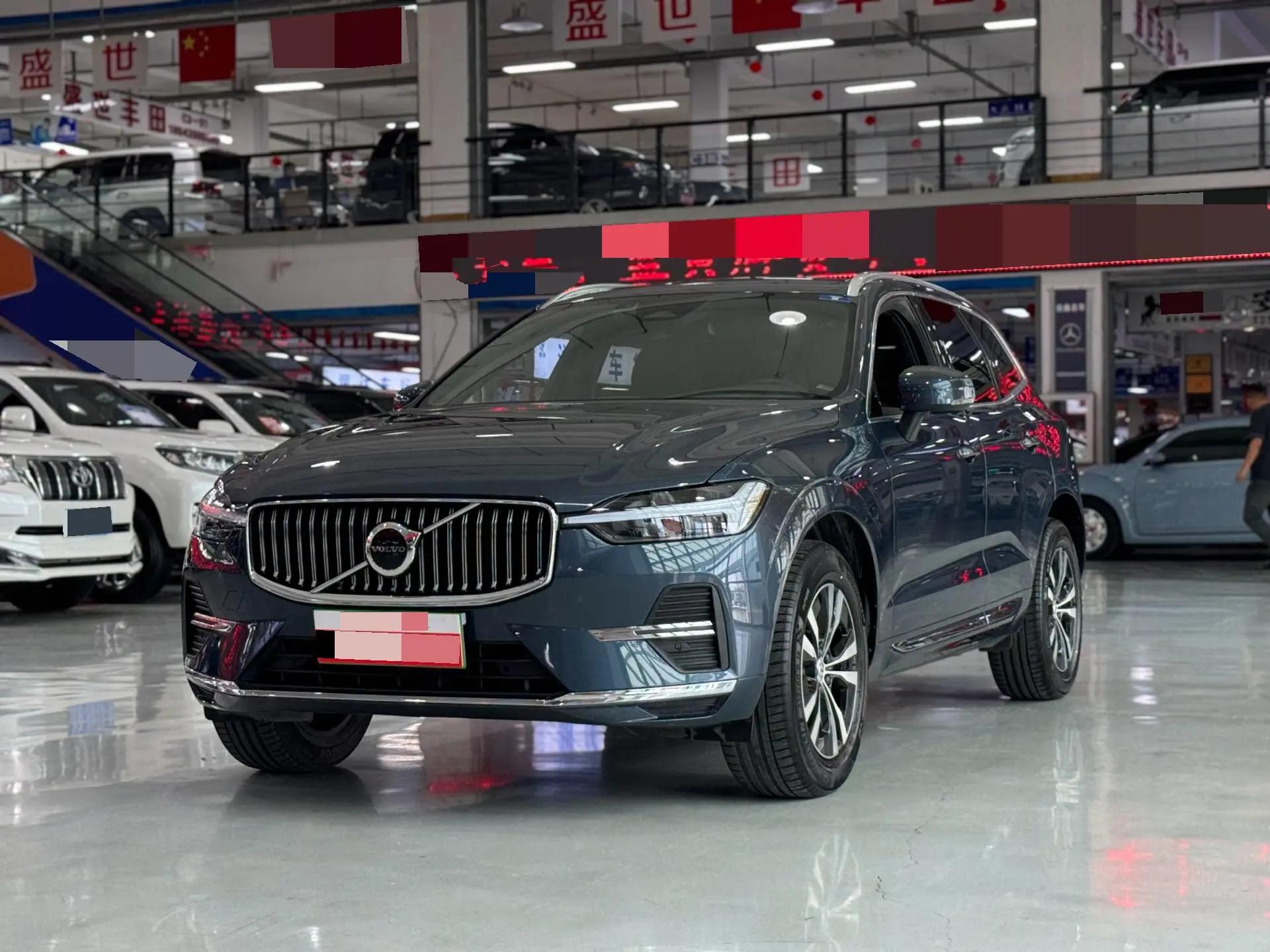 Volvo XC60 2022 B5 All-Wheel Drive Intelligent Luxury Edition