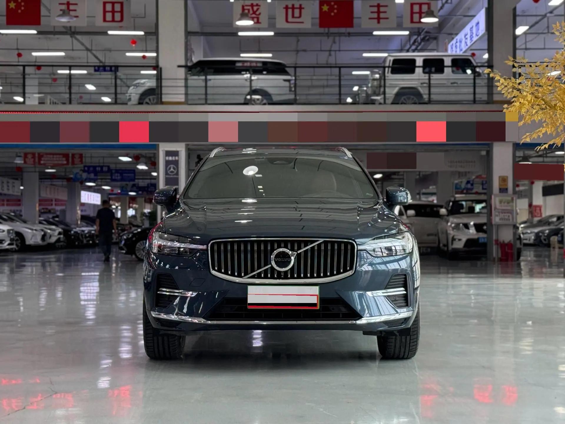 Volvo XC60 2022 B5 All-Wheel Drive Intelligent Luxury Edition 3