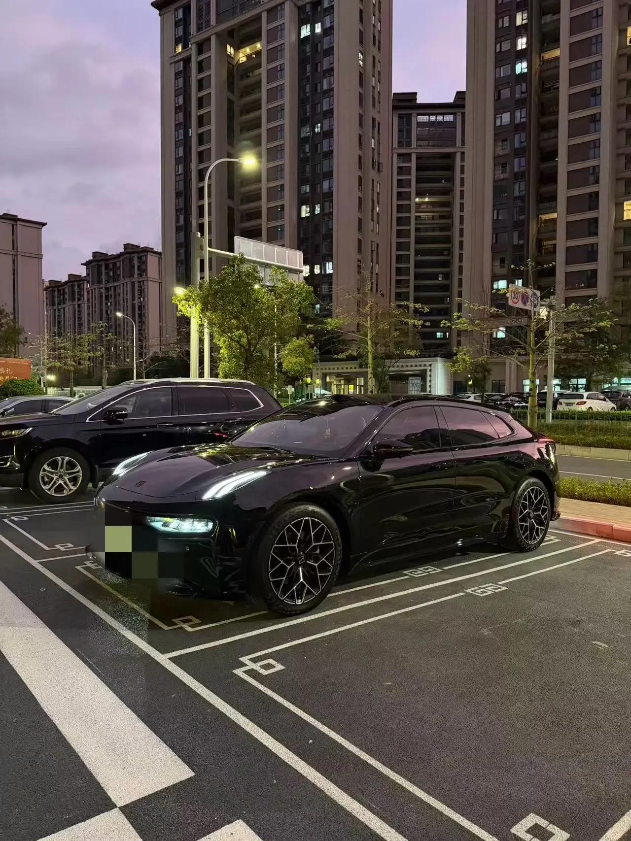 Zeekr 2025 Zeekr 001 WE Version 95kWh All-Wheel Drive Automatic