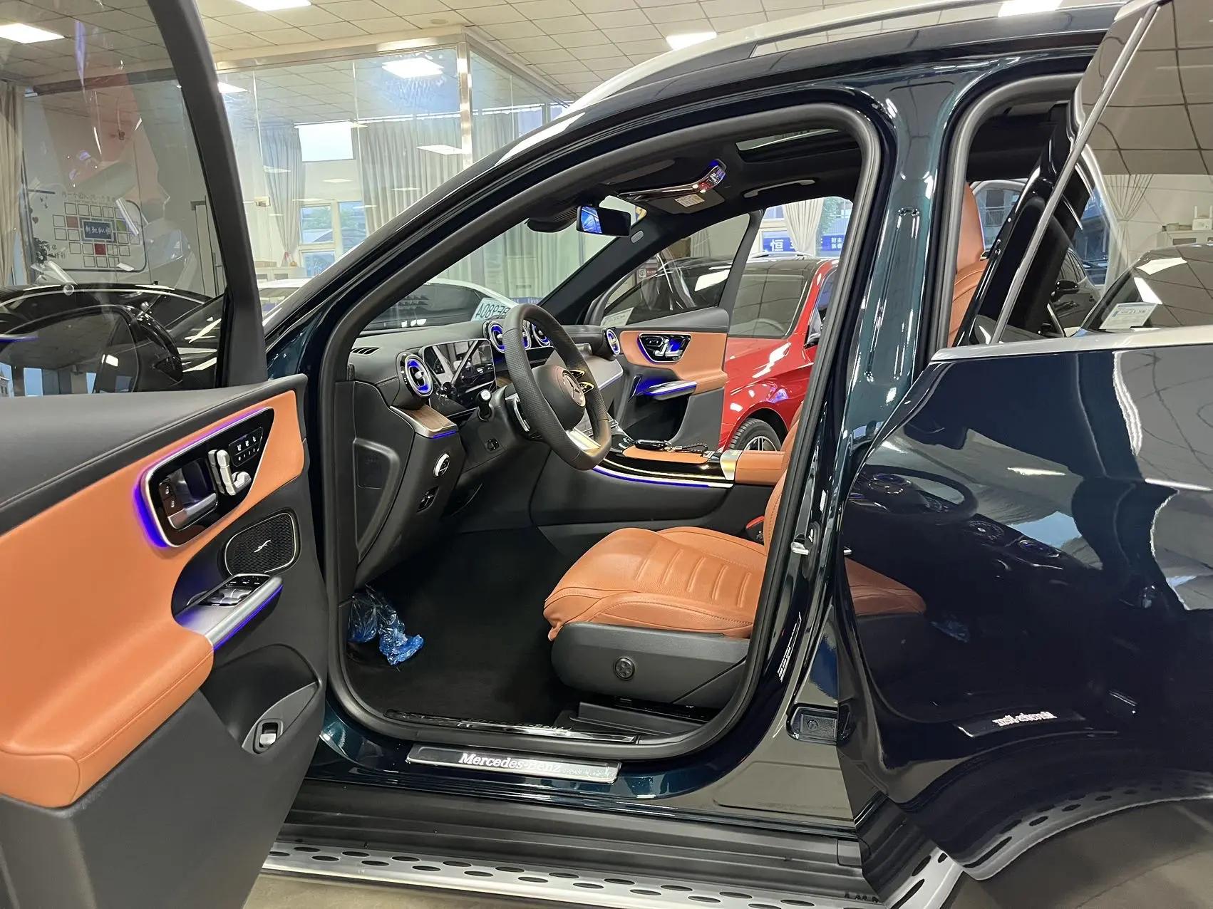 Mercedes Benz 2025 GLC 300 L 4MATIC 48V 2.0T dynamic 5-seat automatic gear 2