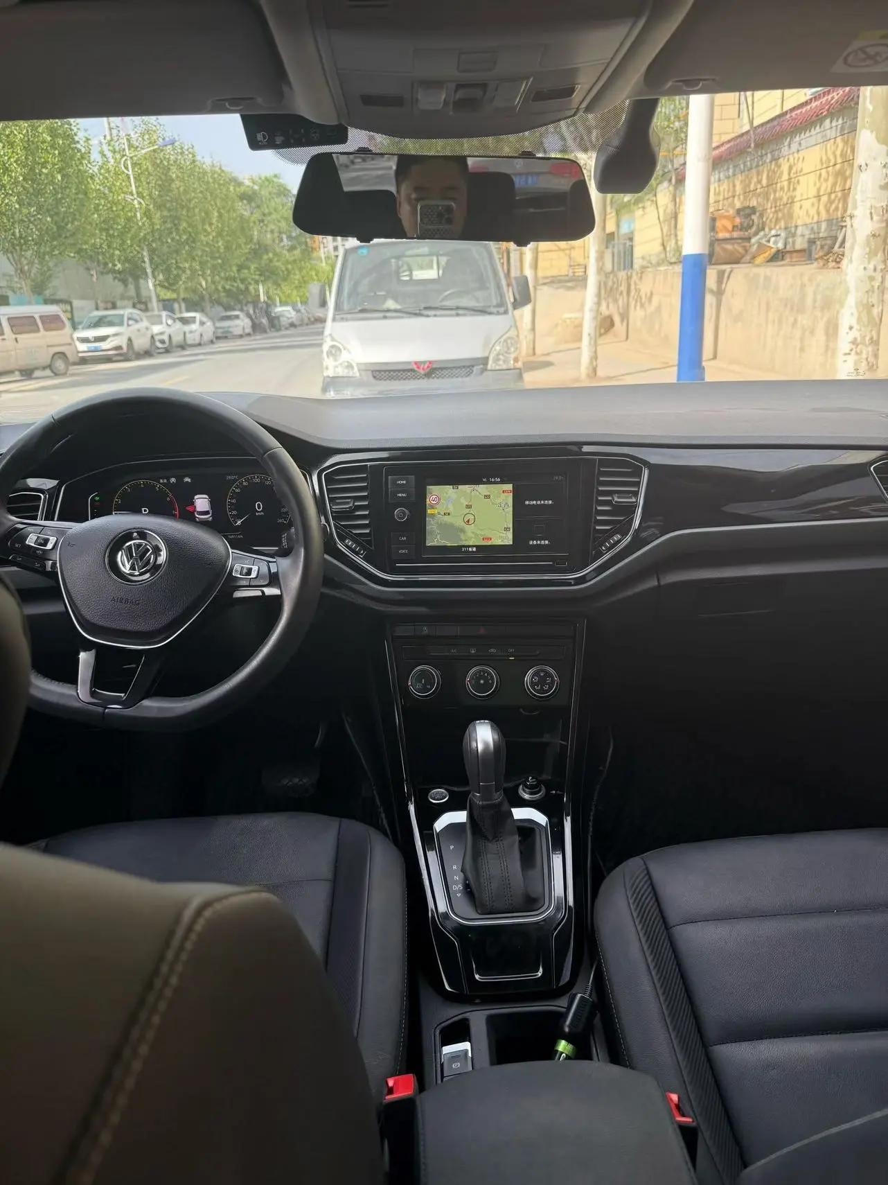 T-ROC Tange 2021 280TSI DSG Two-Drive Comfort Zhilian 30th Anniversary Edition 4