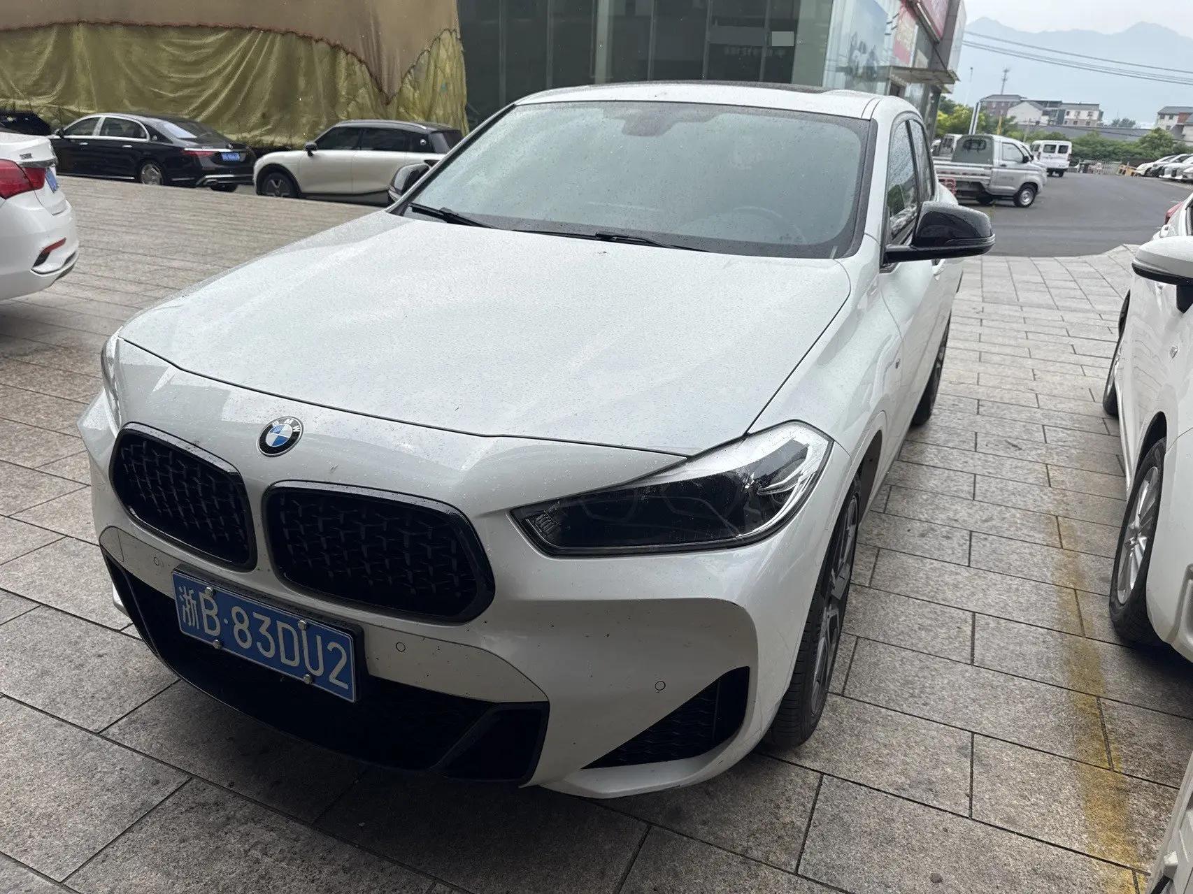 BMW X2 2021 xDrive25i Obsidian Night Edition