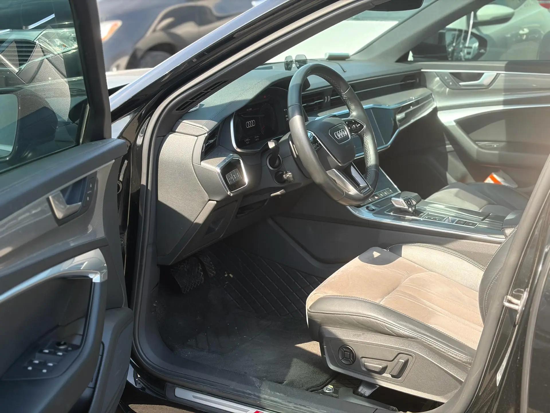 Audi A6L 2022 45 TFSI Selected Dynamic Type 7