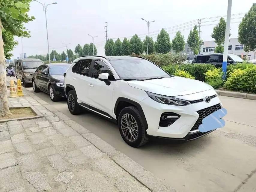 Toyota 2024 Willanda 2.0 Stepless Two-Drive Luxury PLUS Edition Automatic Gear 3