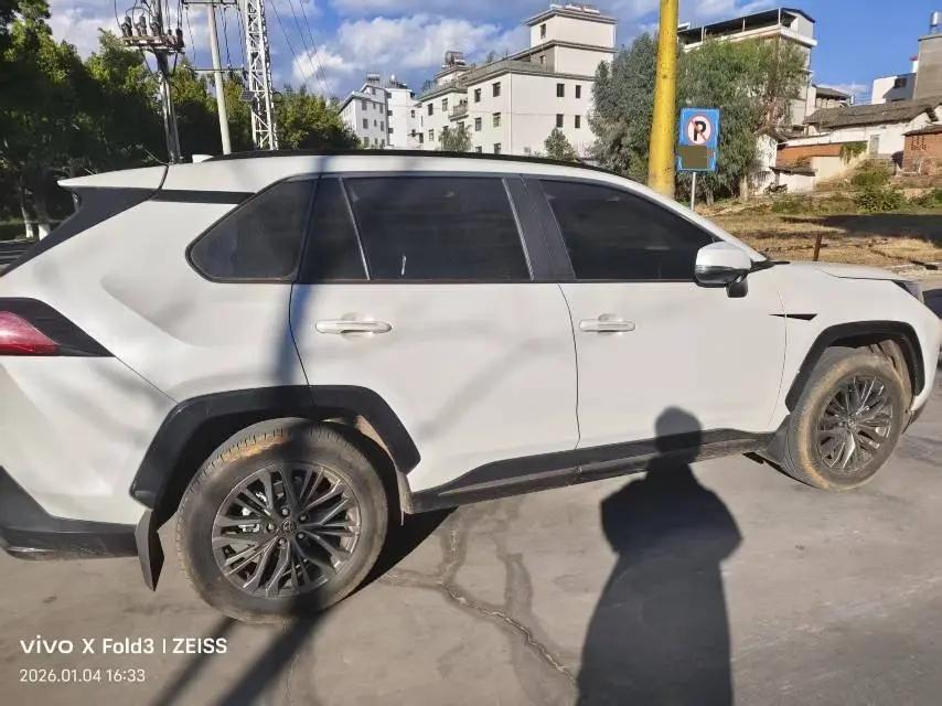 Toyota 2024 Willanda 2.0 Stepless Two-Drive Luxury PLUS Edition Automatic Gear 6