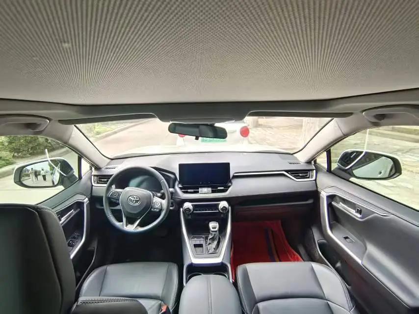 Toyota 2024 Willanda 2.0 Stepless Two-Drive Luxury PLUS Edition Automatic Gear 7