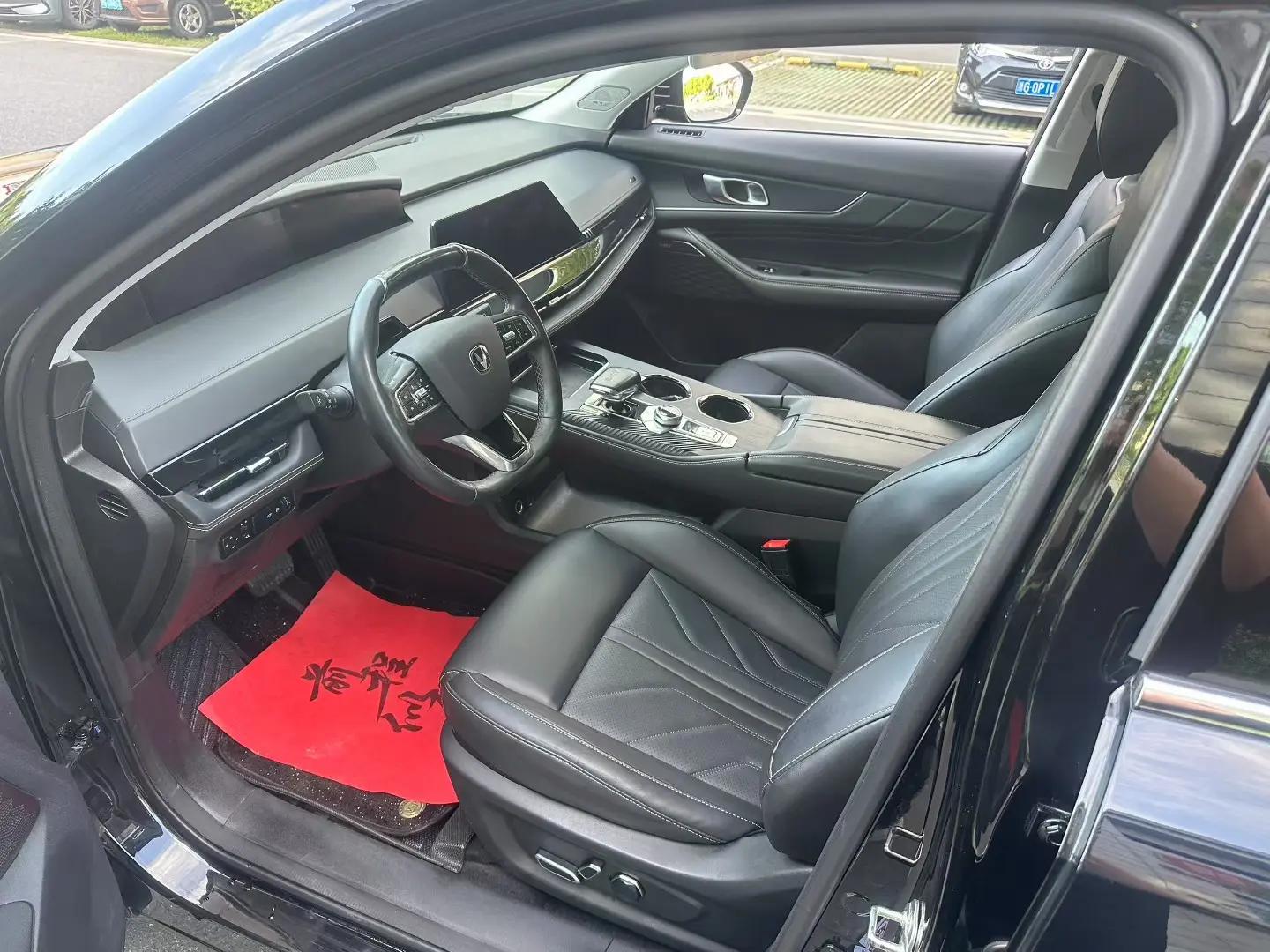 ChangAn 2024 UNI-K 2.0T Two-Drive Global Edition Automatic Gear 4