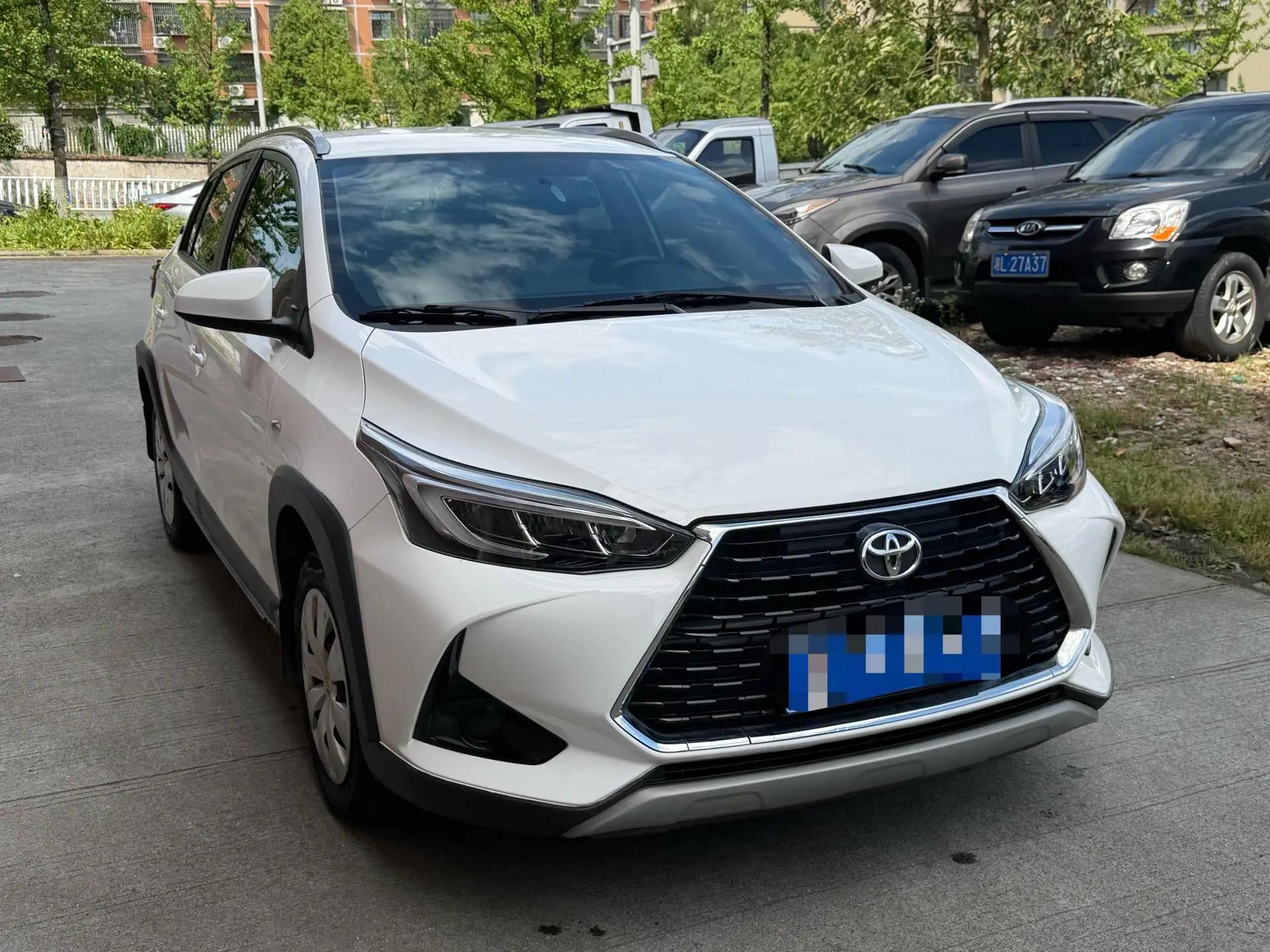 YARiS L Zhixuan 2022 1.5L CVT Leading PLUS Edition 3