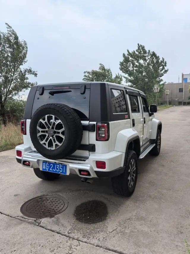 Beijing 2024 BJ40 2.0T City Hunter Glory Edition Automatic Gear 4