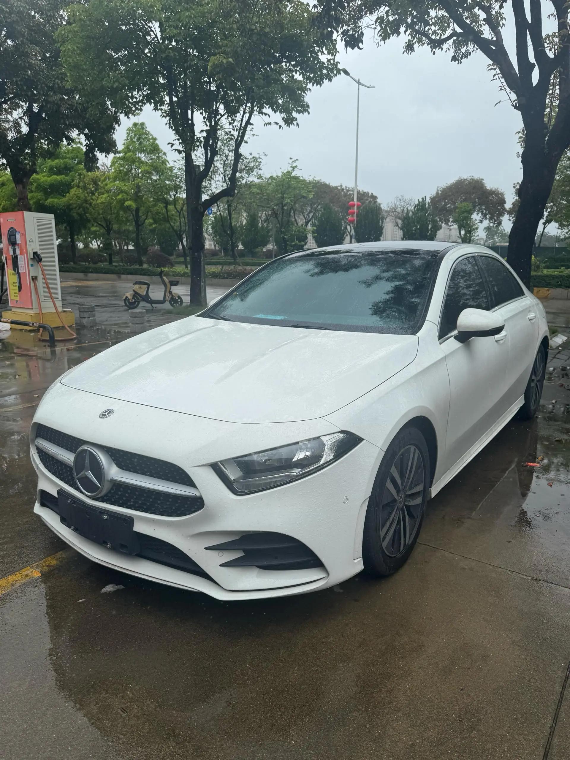 Mercedes Benz Class A 2019 A 180 L Sports Car