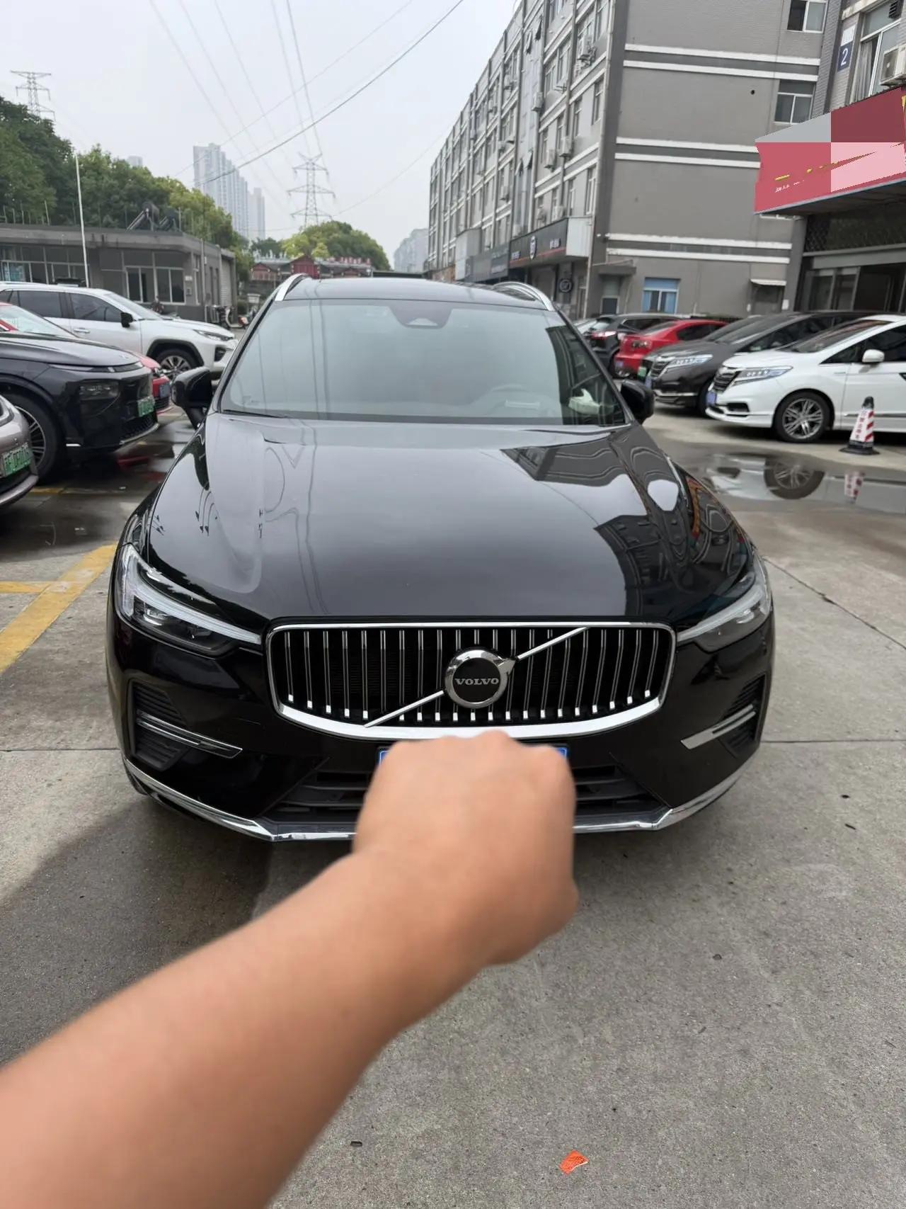 Volvo XC60 2023 B5 4-wheel-drive Zhiyi Deluxe Edition 2