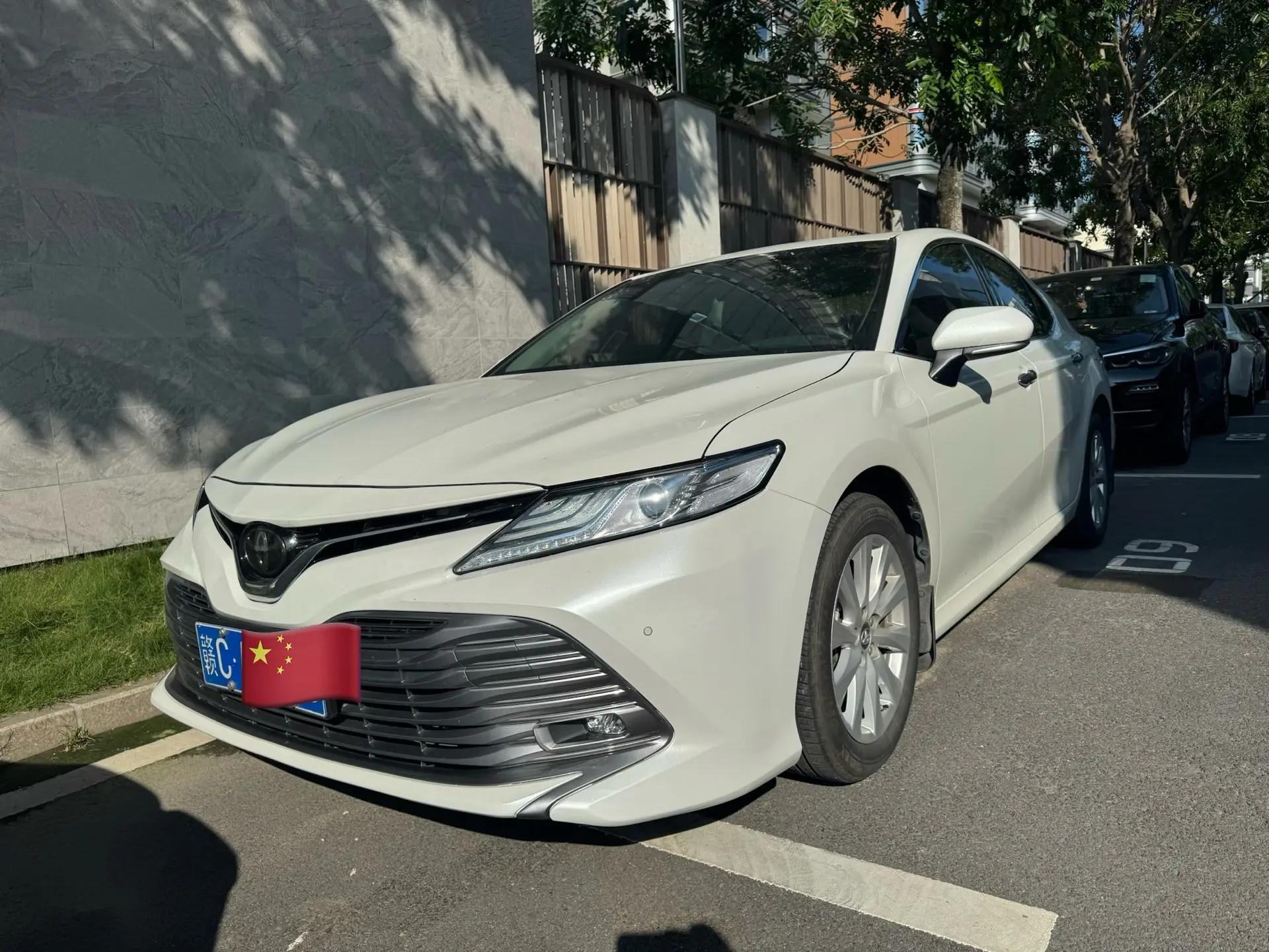 Открыть галерею: Camry 2021 2.0G Deluxe Edition