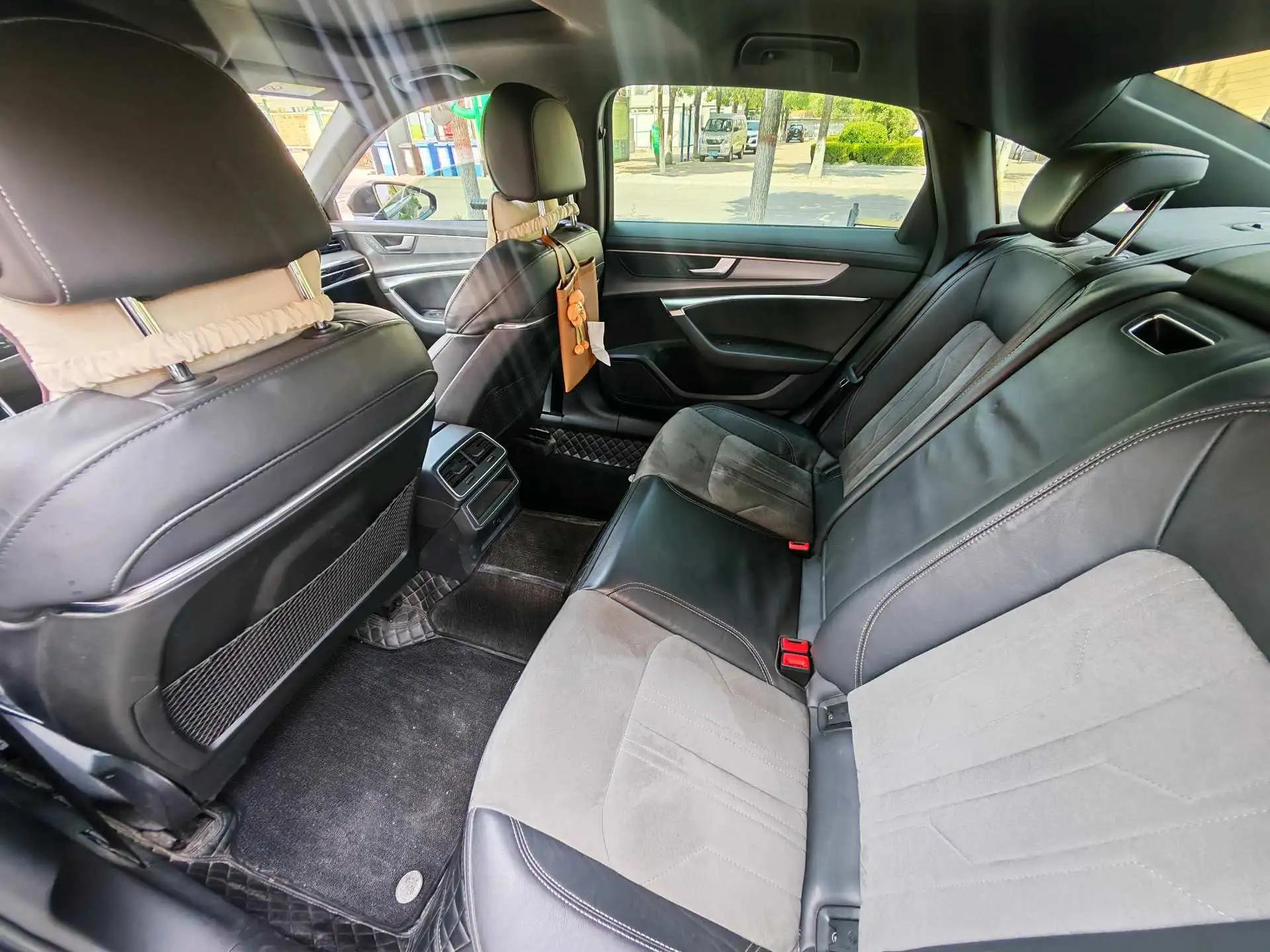 Audi A6L 2021 40 TFSI Deluxe Dynamic 7