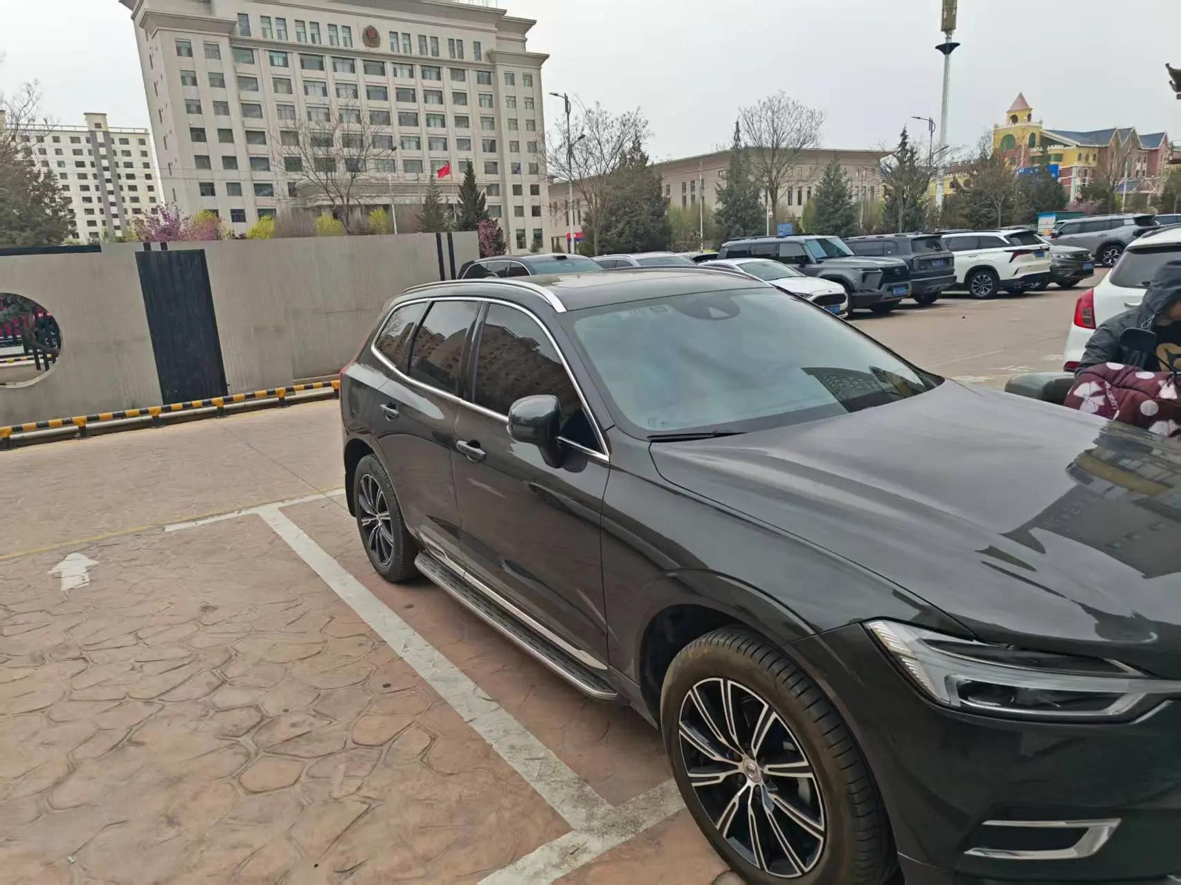 Volvo XC60 2021 T5 4WD Zhiyuan Deluxe Edition 3