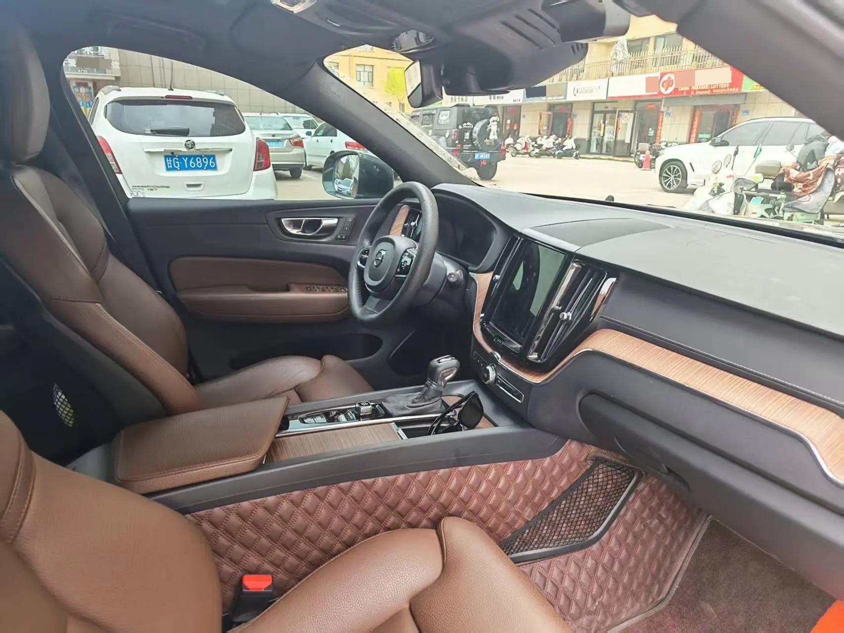 Volvo XC60 2021 T5 4WD Zhiyuan Deluxe Edition 7