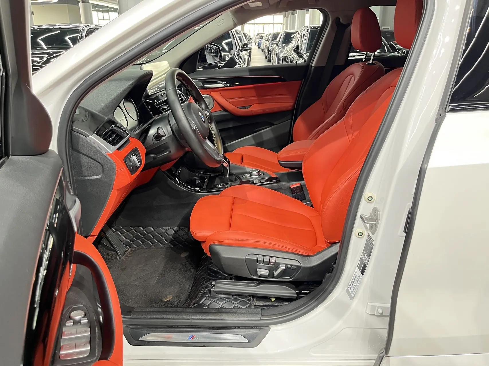 BMW 2023 X2 sDrive25i 2.0T M Sport Night Edition Automatic 2
