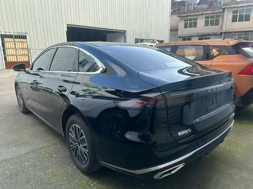 Geely 2026 Emgrand Sedan 1.5 CVT 4 Millionth Anniversary Exceed Version Automatic 3