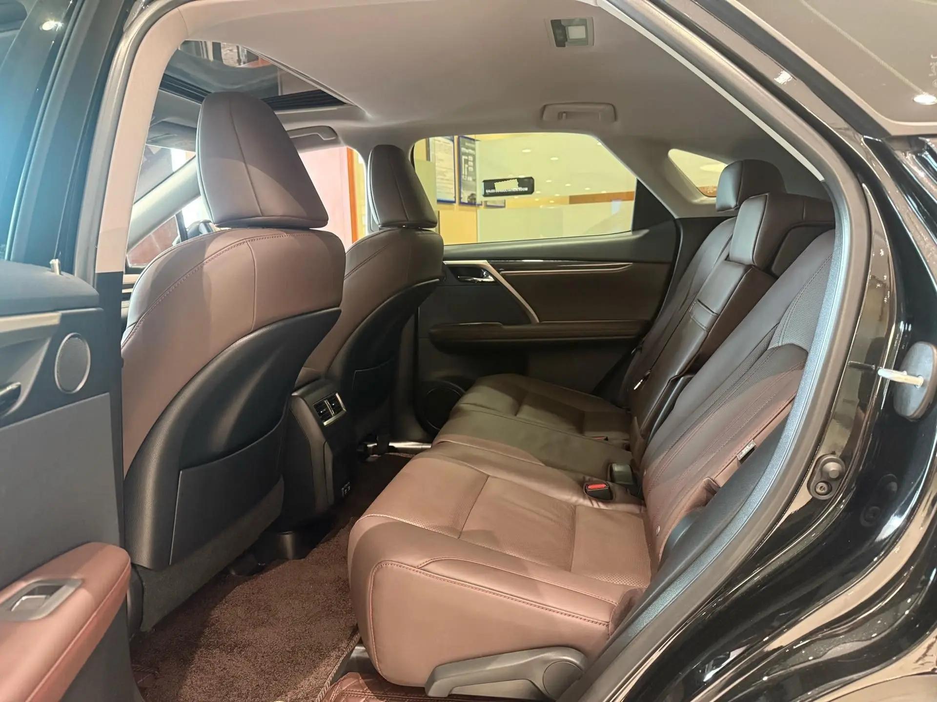 Lexus RX 2020 15000.00g Drive Comfort Edition Country V 8