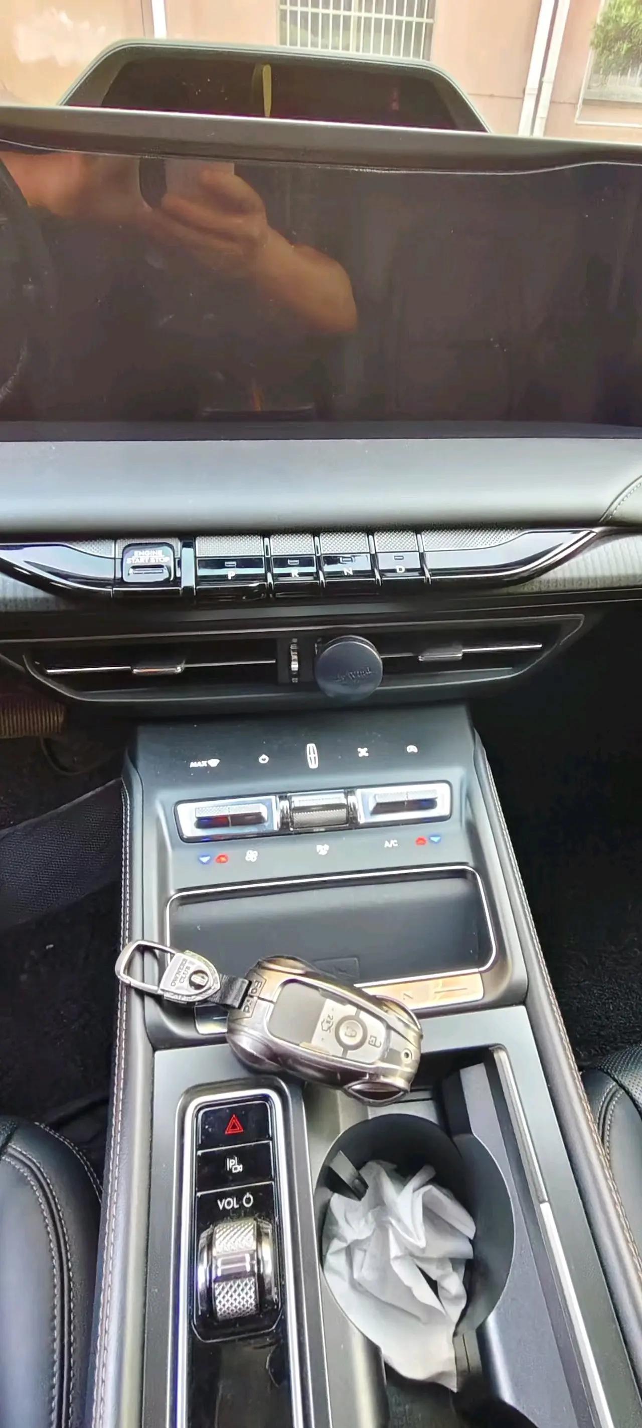 Lincoln Z 2022 I Cool Elegant Edition 6