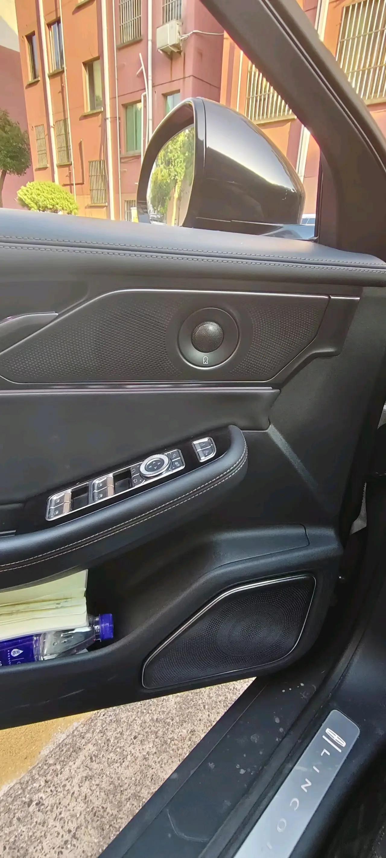 Lincoln Z 2022 I Cool Elegant Edition 9