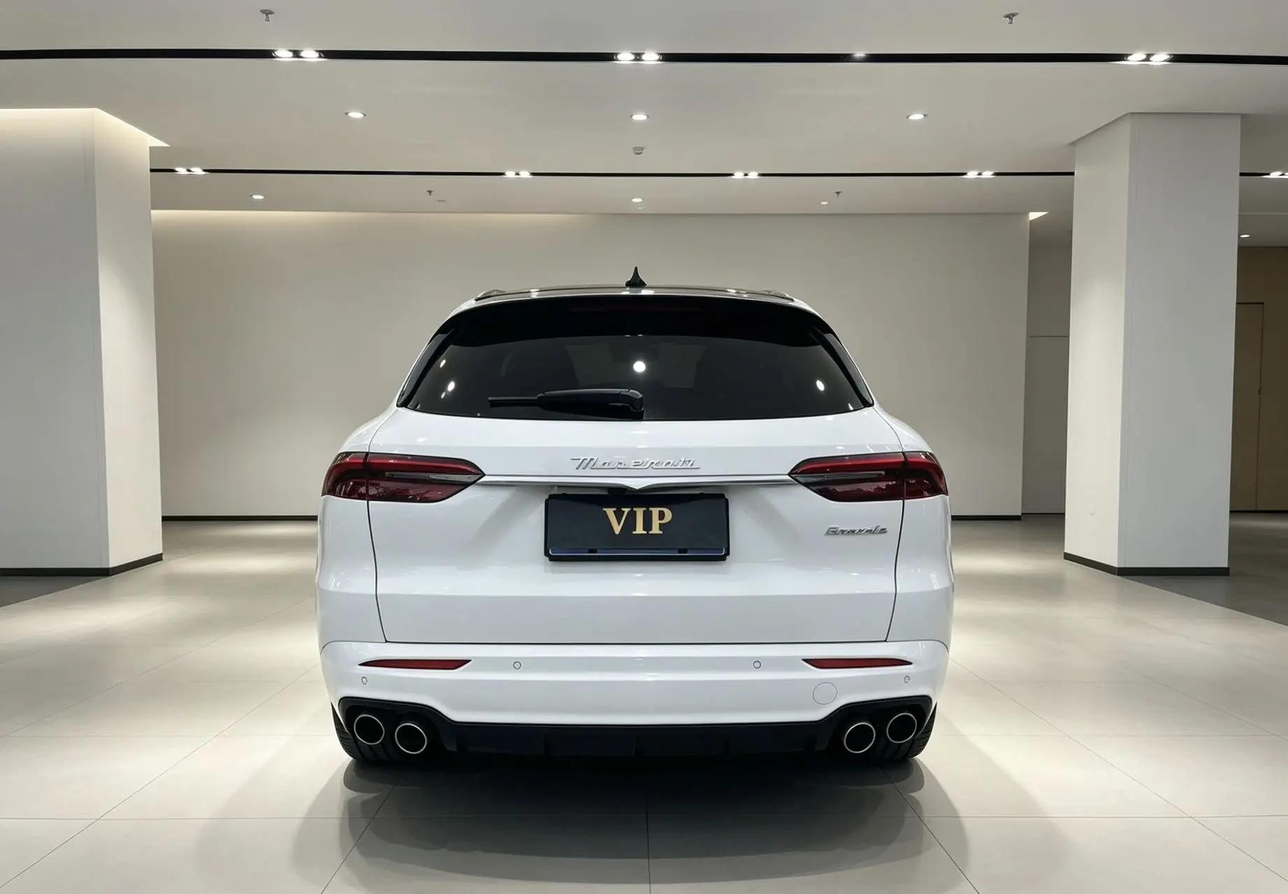 Grecale 2023 2.0T GT 7