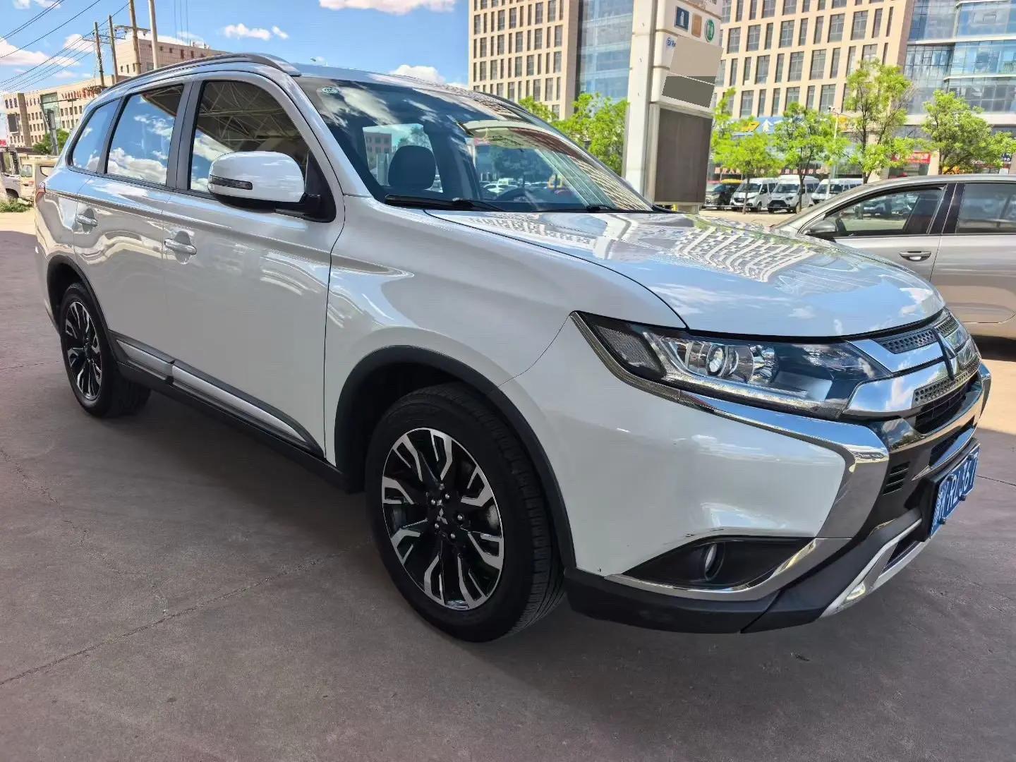 Outlander 2020 2.0L Two-Drive Enjoy Edition 7 2