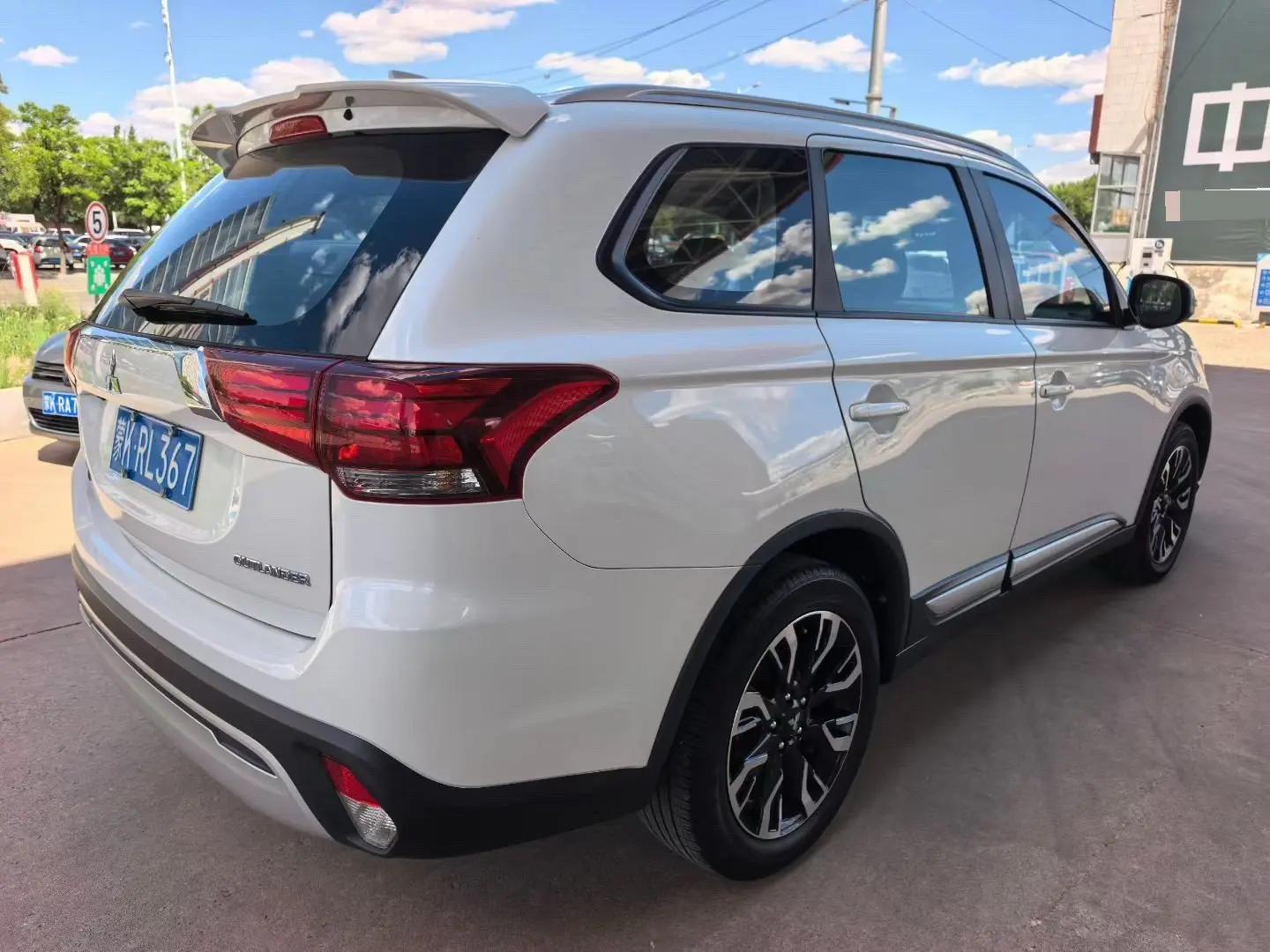 Outlander 2020 2.0L Two-Drive Enjoy Edition 7 3
