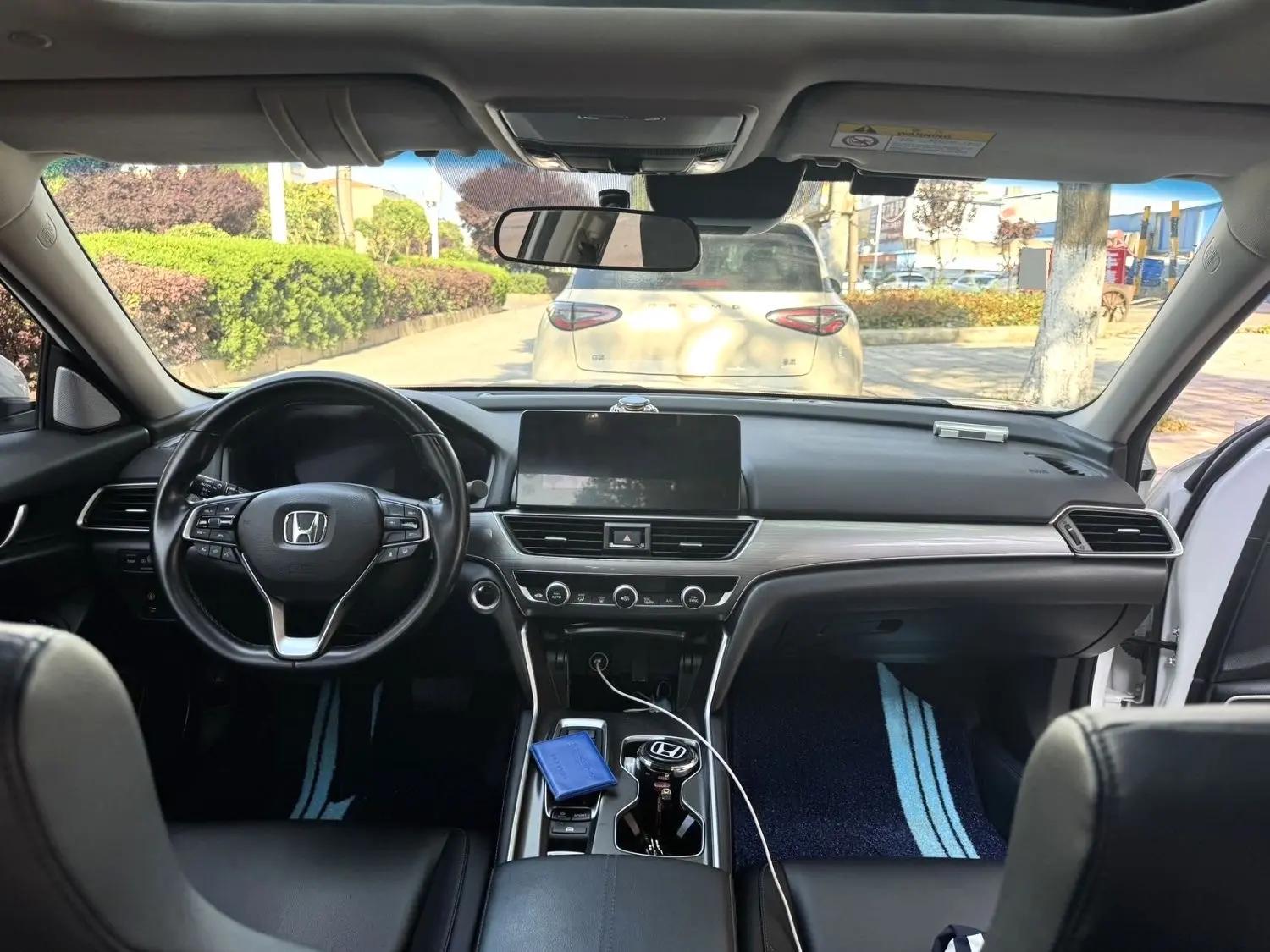 Accord 2022 Sharp Hybrid 2.0L Sharp Collar Edition 9