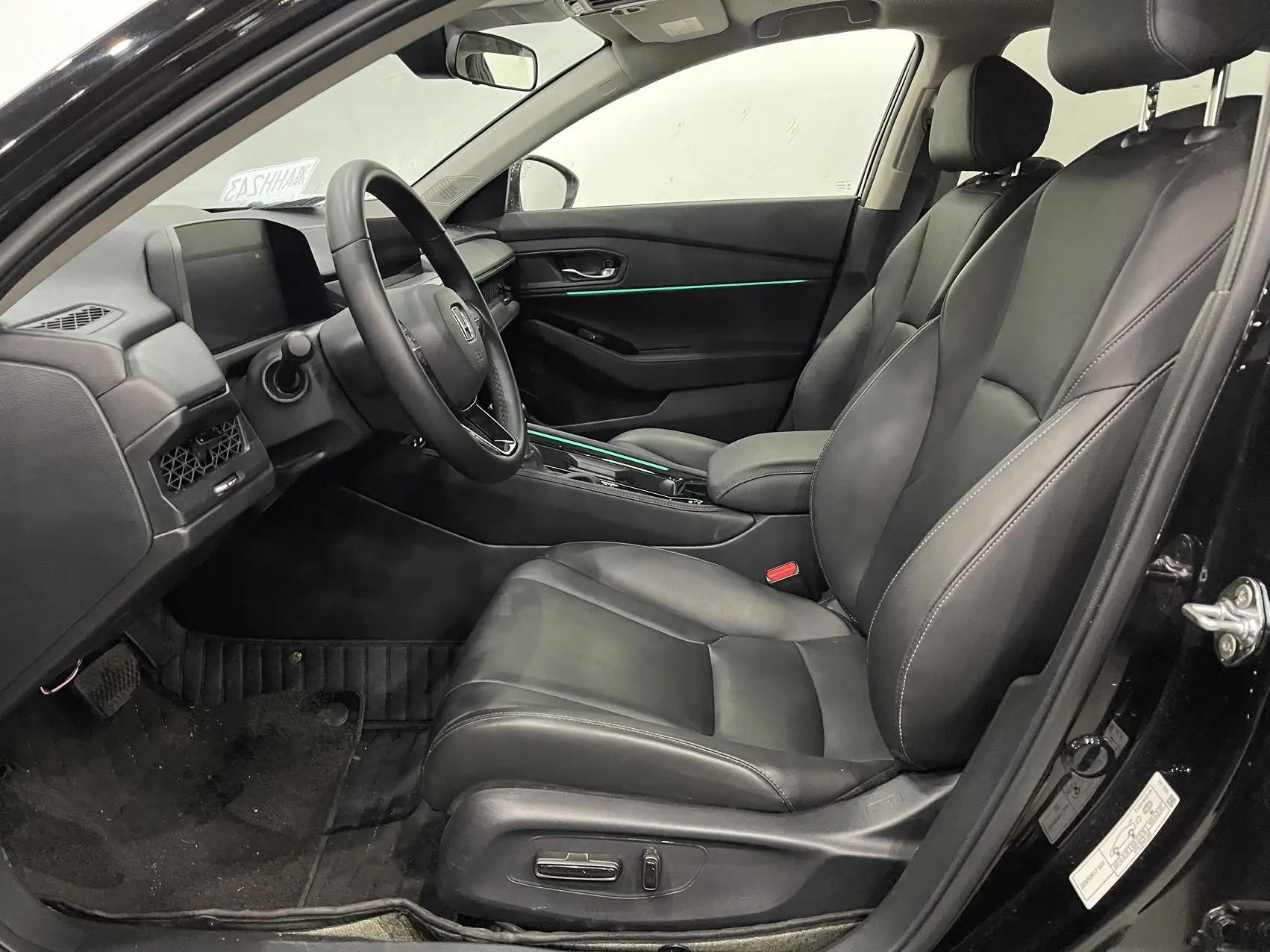 Honda 2025 11th Generation Accord 1.5T CVT 260TURBO Luxury Edition Automatic 6