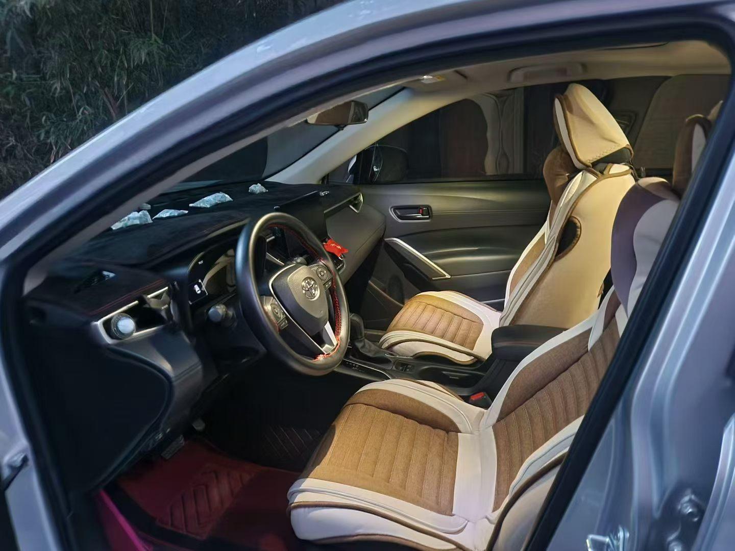Toyota 2023 Fenglanda Shuangqing 2.0 Stepless Intelligent Electric Hybrid Leading Edition Automatic Gear 4