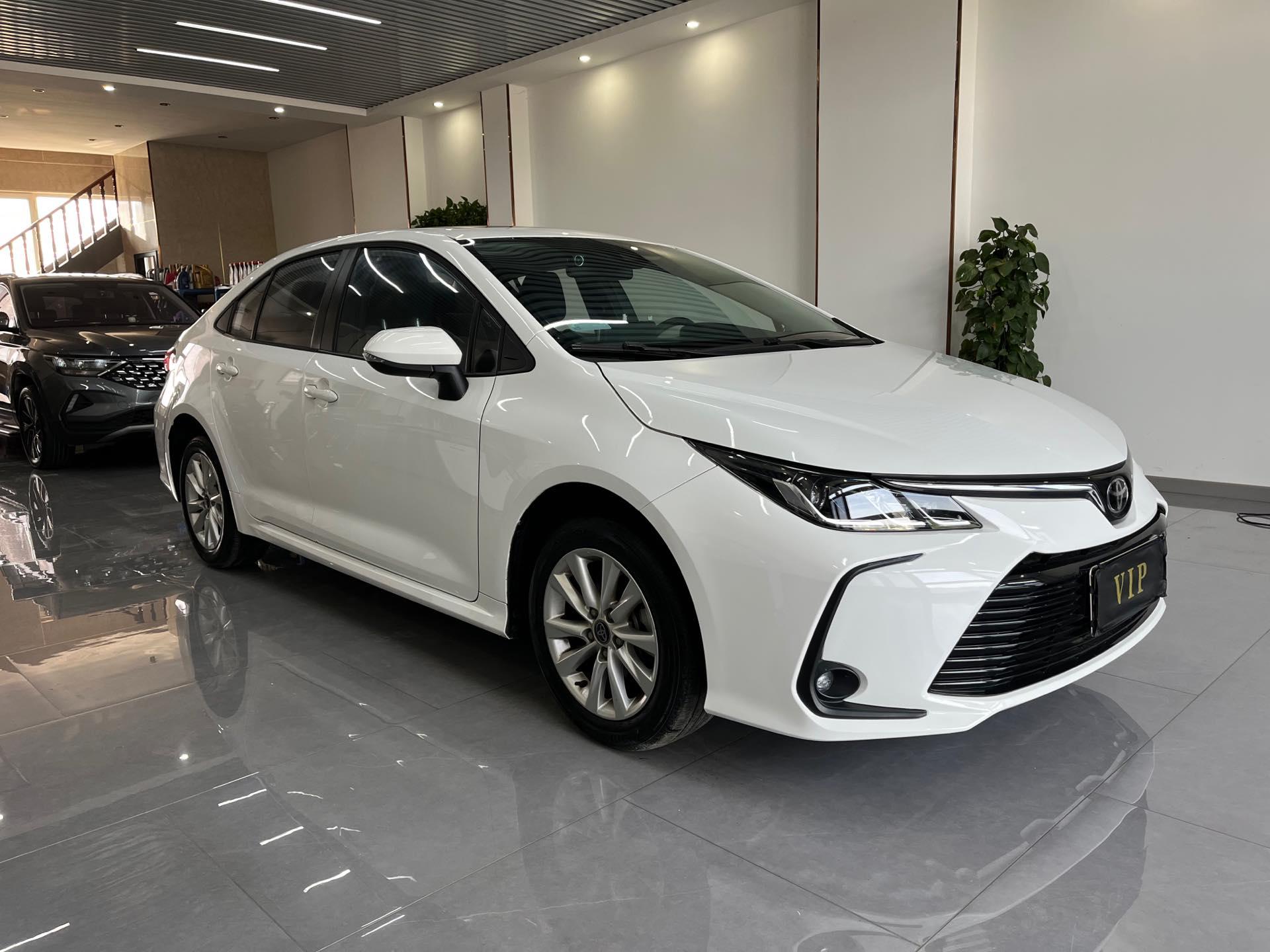 Toyota 2023 Corolla 1.2T CVT Elite Edition Automatic 3