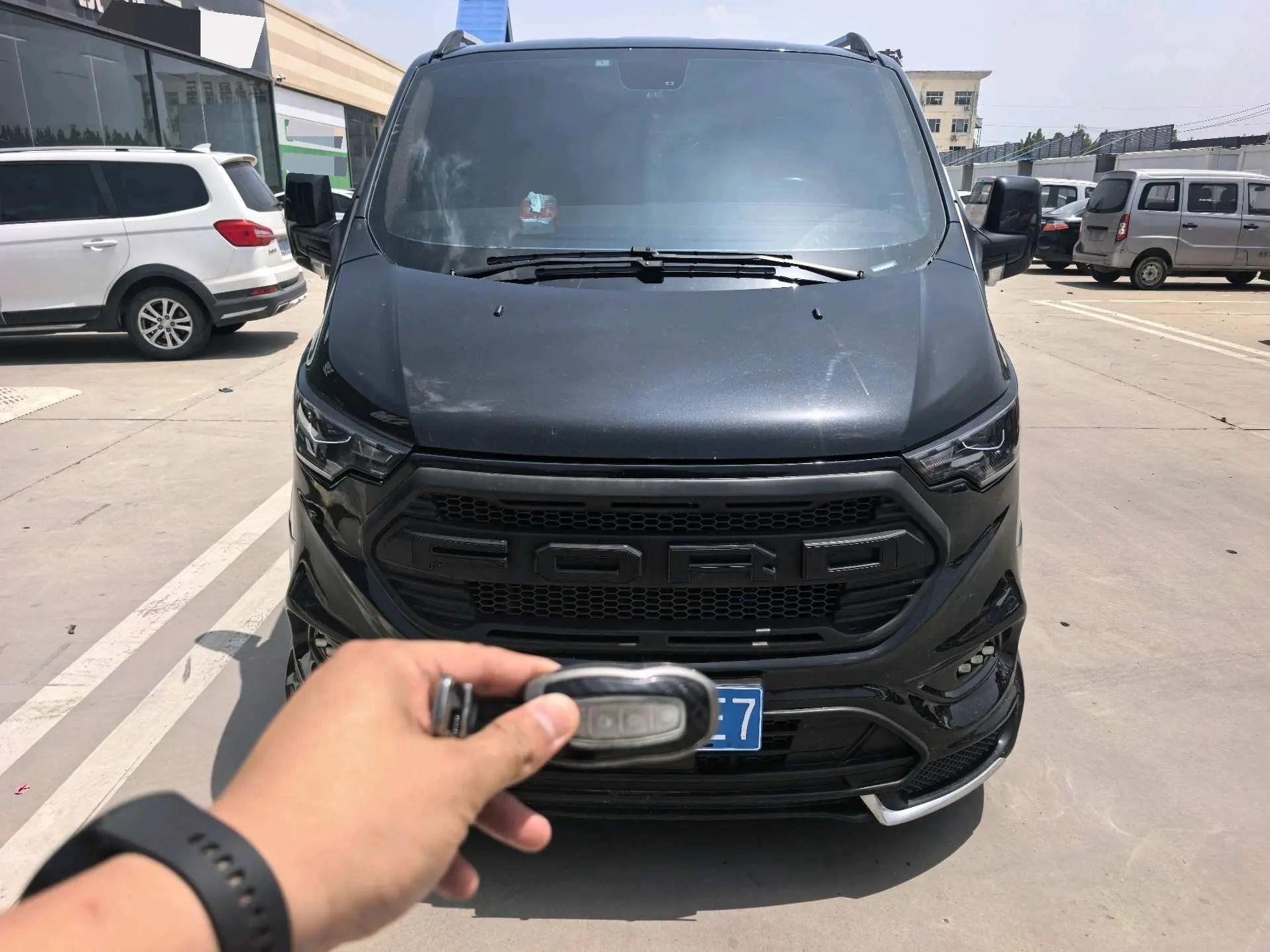 Ford 2024 Touruio 2.0T Zun Plus Edition Automatic Gear 2