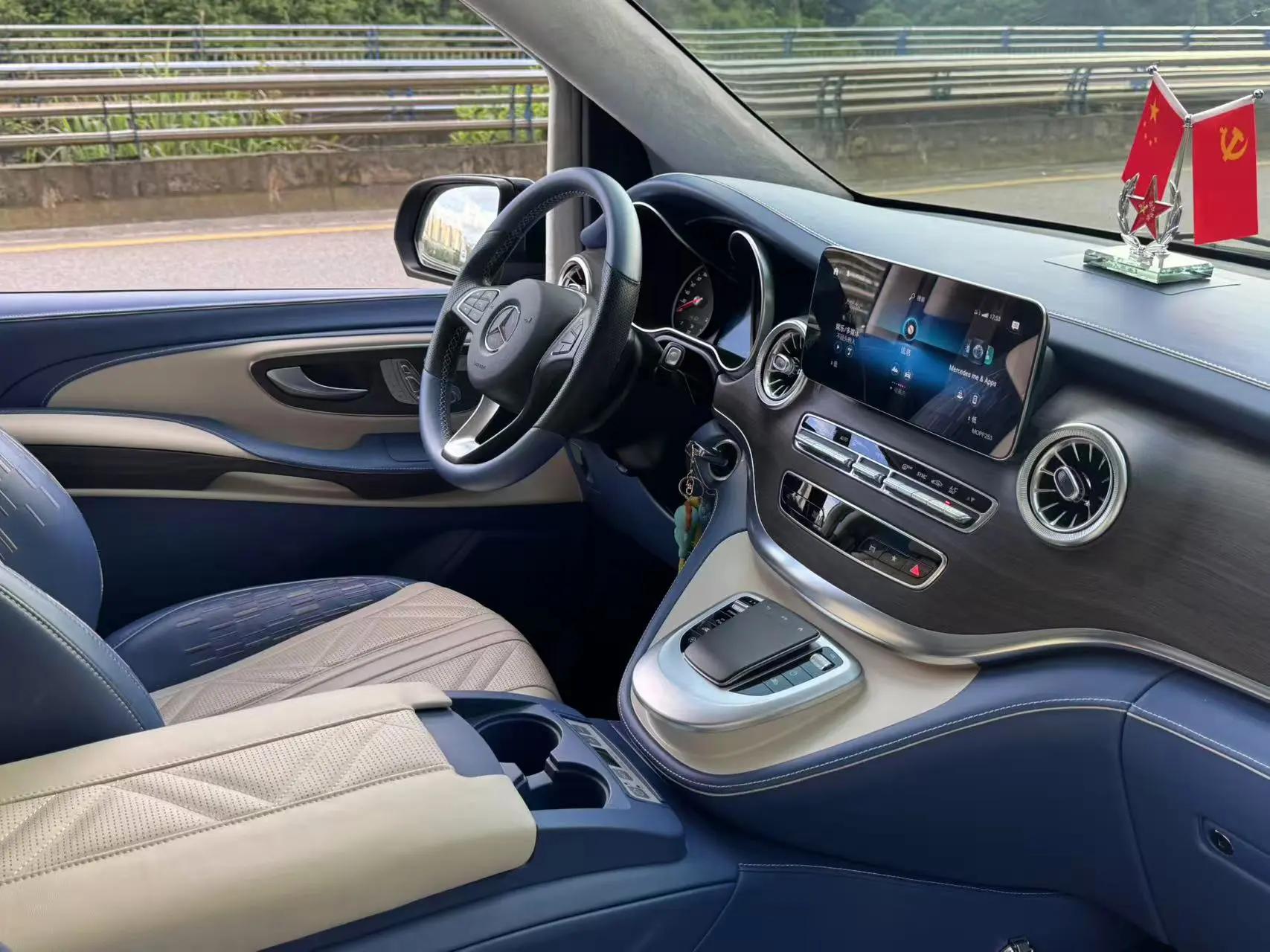Mercedes Benz V-Class 2020V 260 L Long Wheelbase Deluxe Edition 4