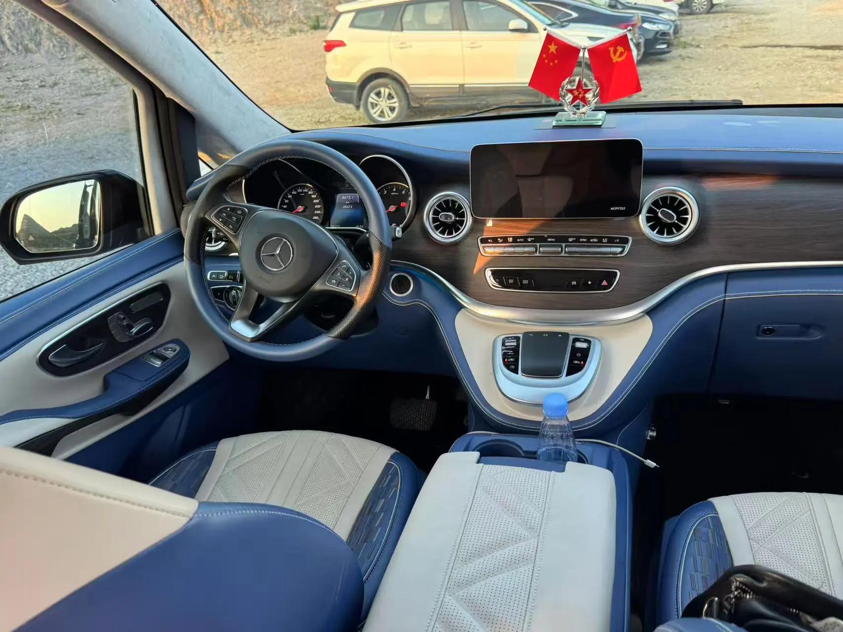 Mercedes Benz V-Class 2020V 260 L Long Wheelbase Deluxe Edition 9
