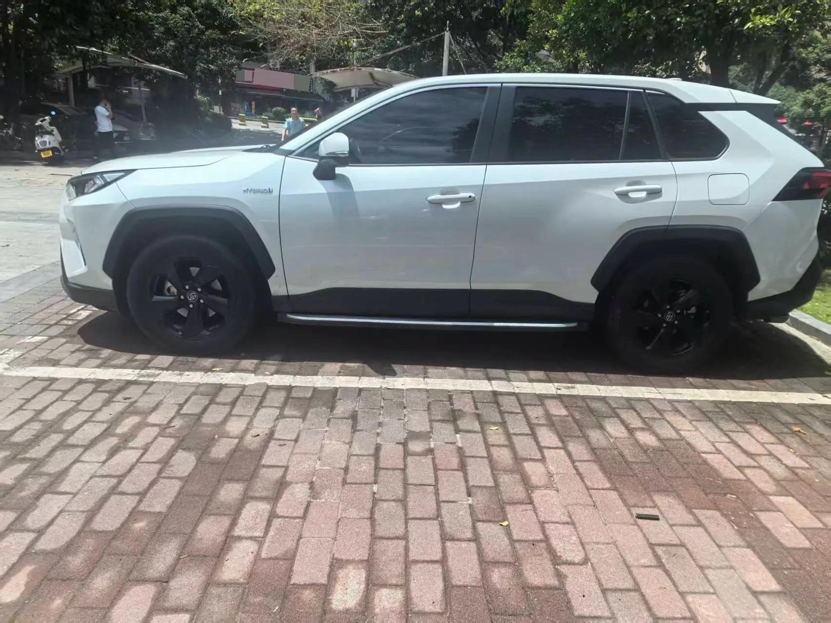 RAV4 RongFang 2021 Dual Engine 2.5L CVT Four-wheel Drive Elite PLUS Edition 2