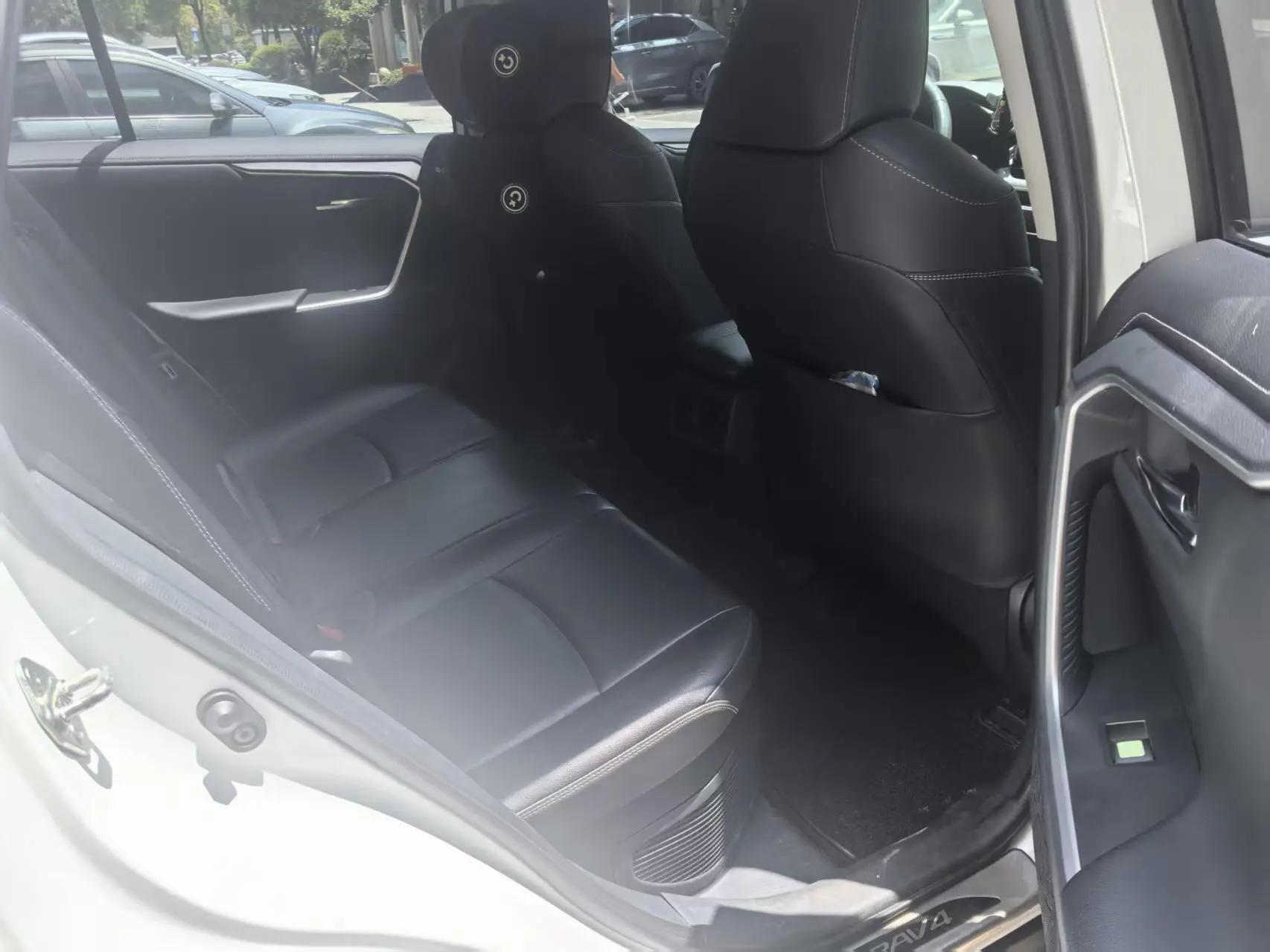 RAV4 RongFang 2021 Dual Engine 2.5L CVT Four-wheel Drive Elite PLUS Edition 6