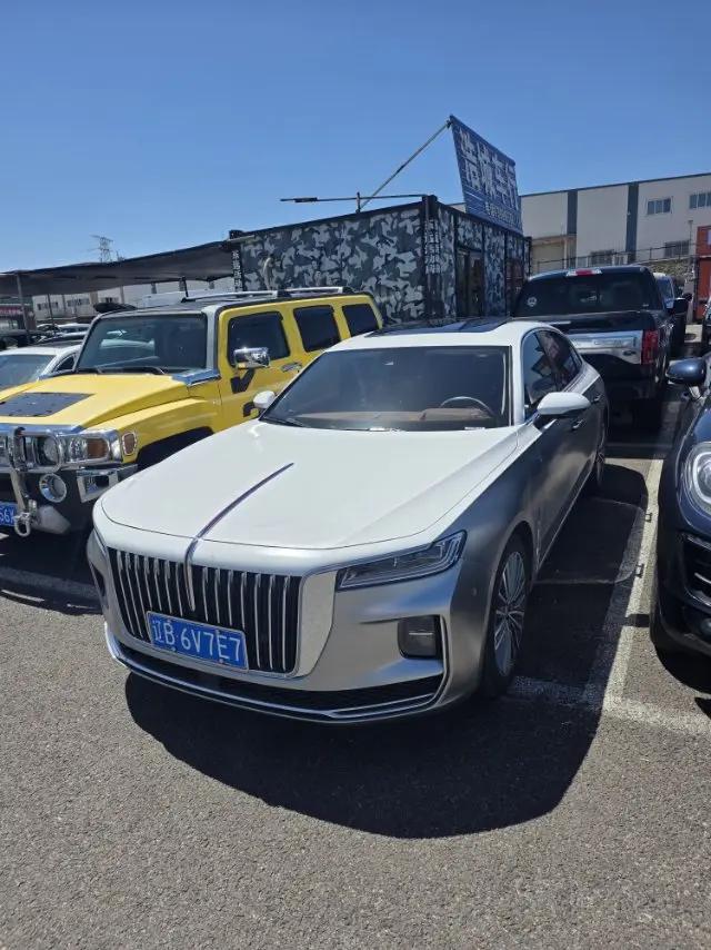 HongQi H9 2020 2.0T Zhilian Qichang Edition