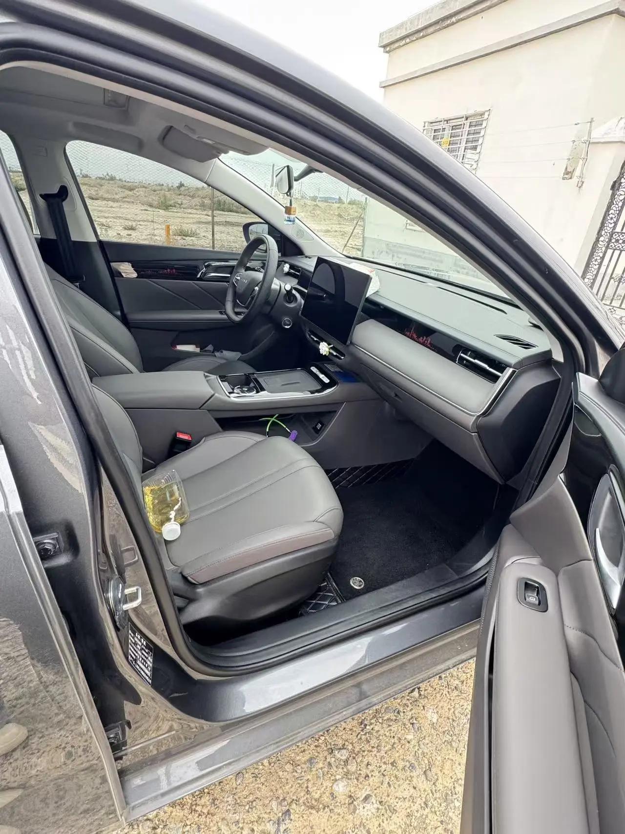 Roewe 2026 i6 1.5 stepless long-term automatic gear 3