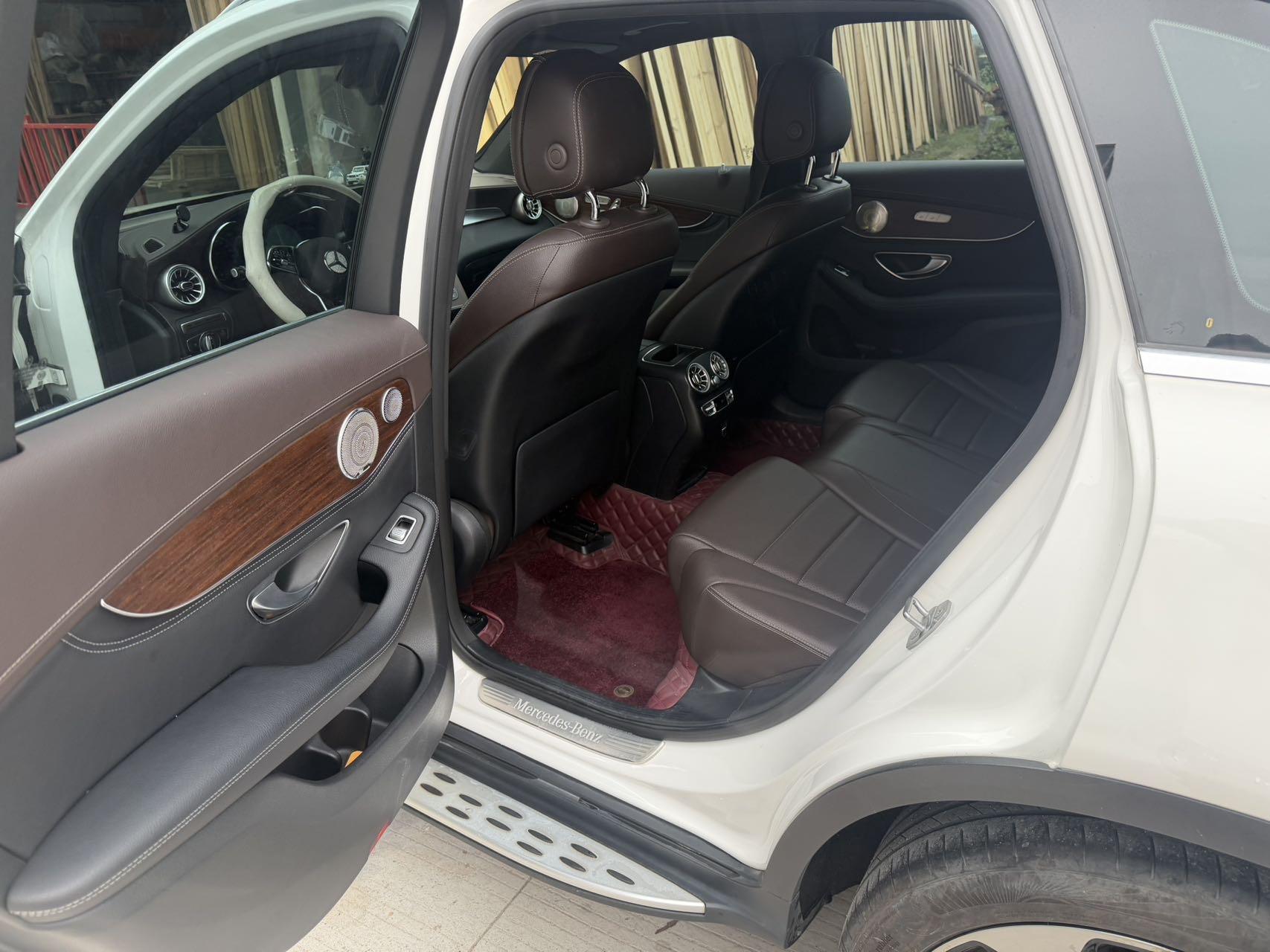 Mercedes Benz GLC 2020 model modified GLC 300 L 4MATIC luxury model 6