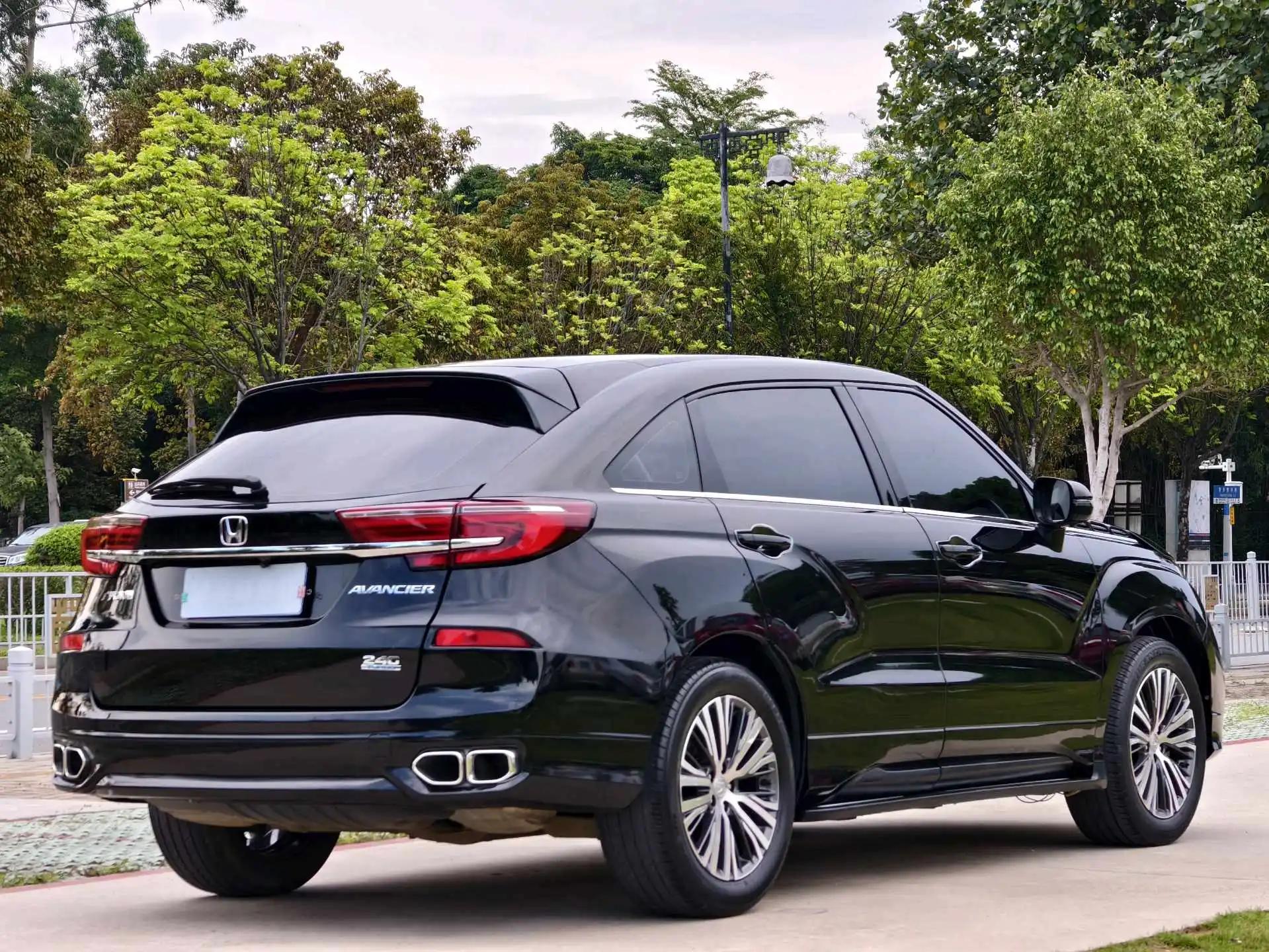 Crown Road 2020 240TURBO Two-Drive Comfortable Edition 9