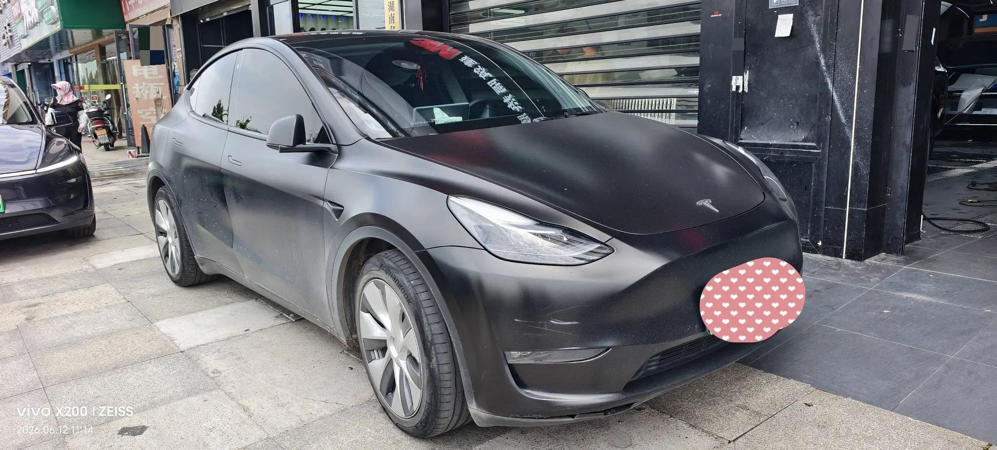 2021 Model Y Long Range All-Wheel Drive Edition 3