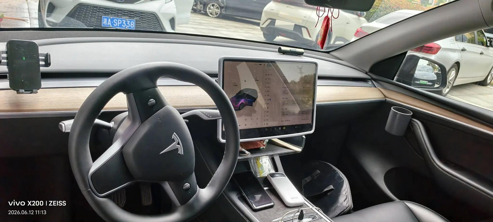 2021 Model Y Long Range All-Wheel Drive Edition 5
