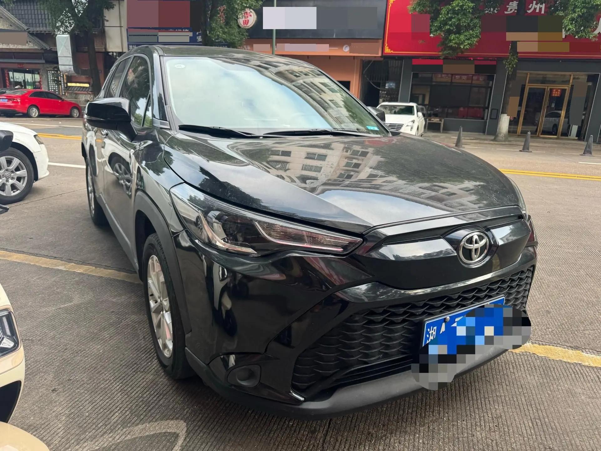 Toyota 2023 model Frontlander 2.0 CVT Elite Edition, automatic transmission 3