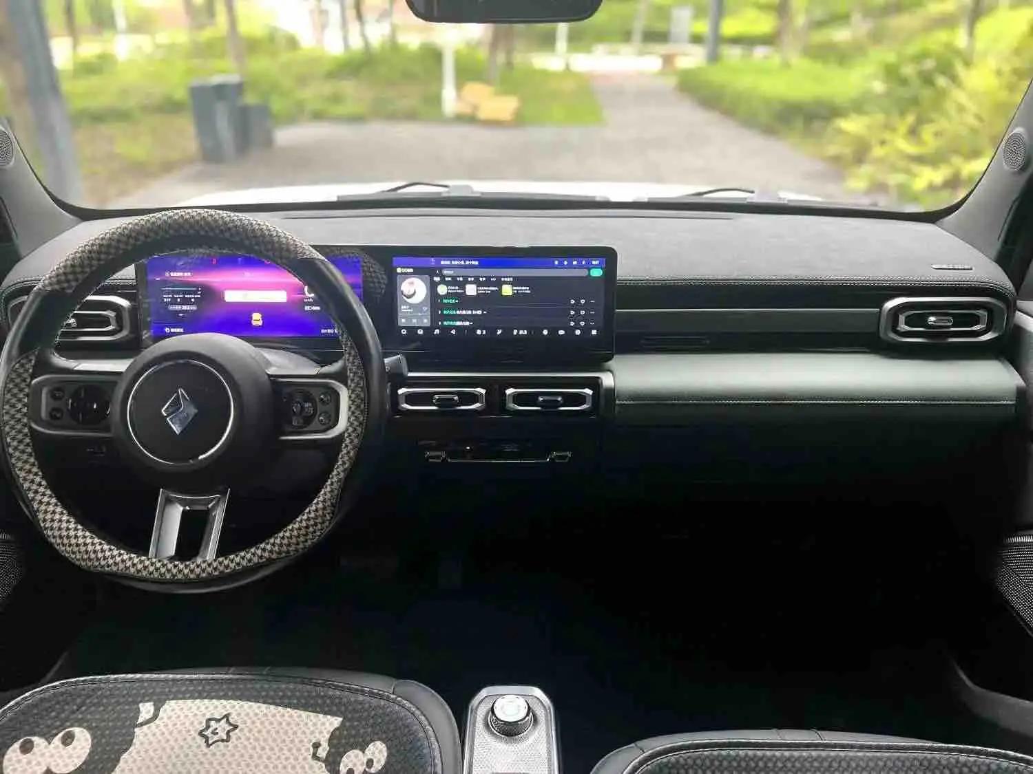 BaoJun 2023 Yueye Extreme Edition Automatic Transmission 8