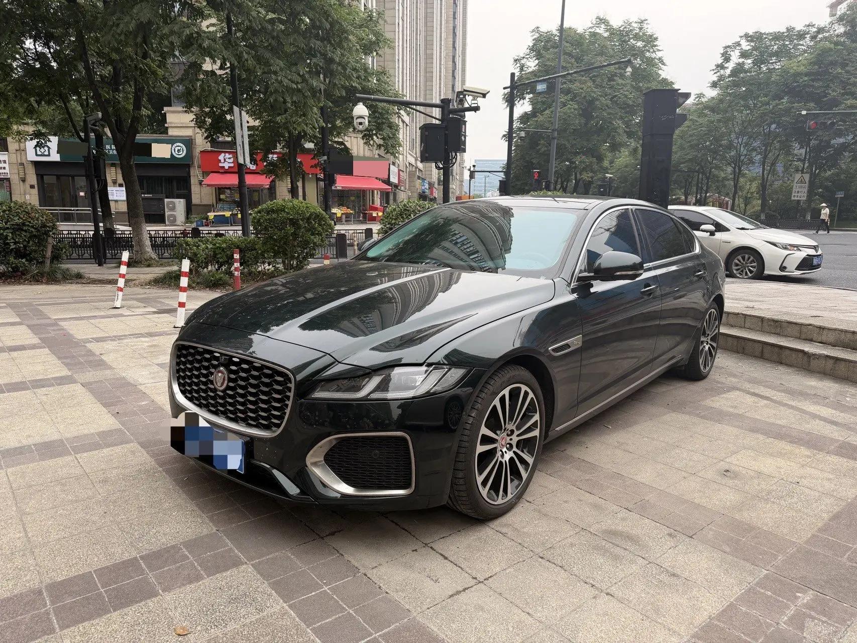 Jaguar XFL 2023 XFL 2.0T P 12500.00g Drive Enjoy Deluxe Edition